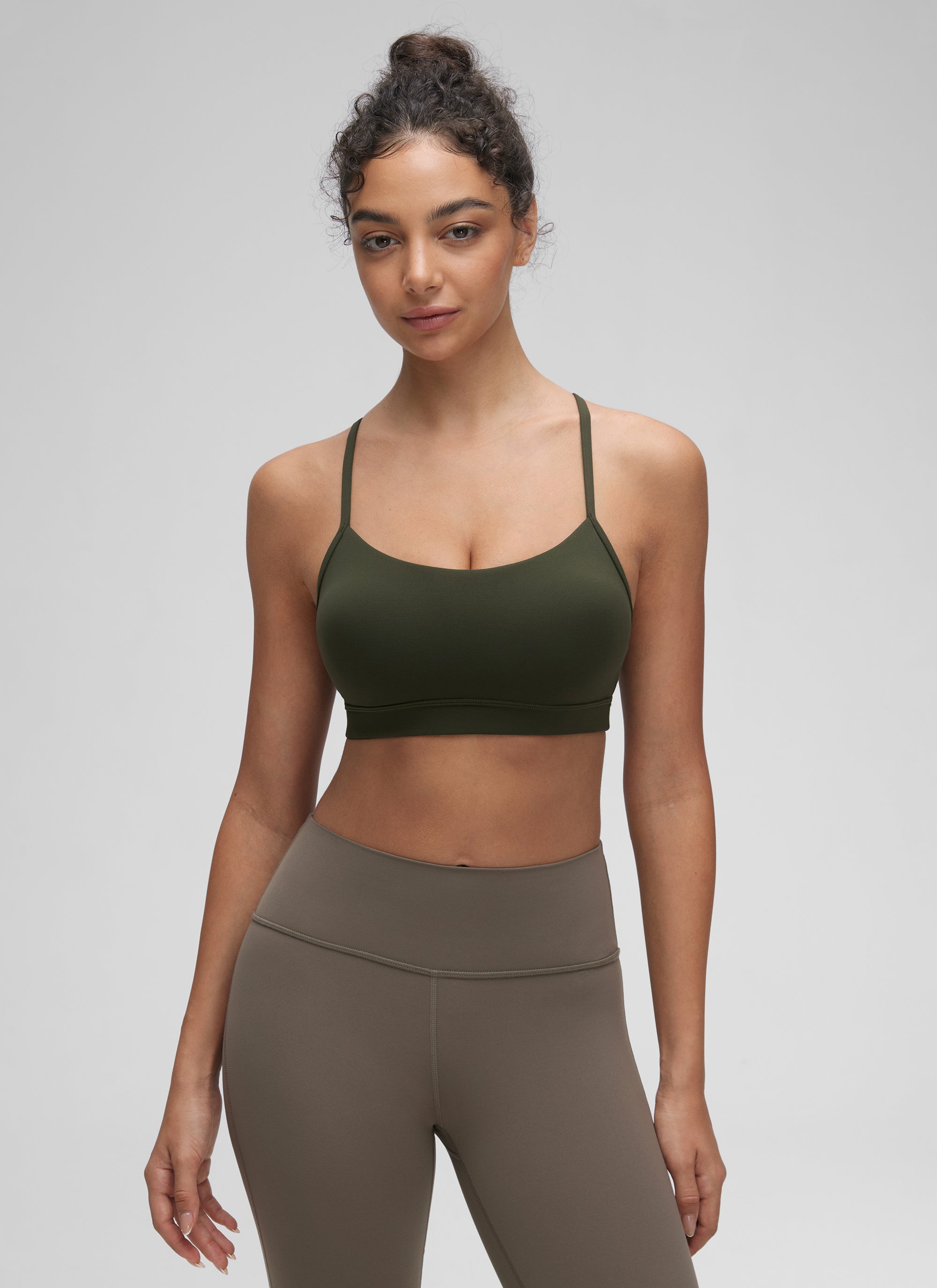Suporta sa Magaan na Yoga para sa Kababaihan ng CRZ YOGA Butterluxe Sports Bra Y back Olive Green