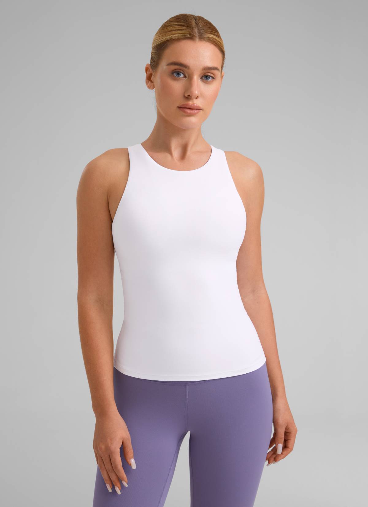 CRZ YOGA Pambabae Butterluxe Built-in na Bra na Mataas ang Leeg na Racerback Tank na Puti
