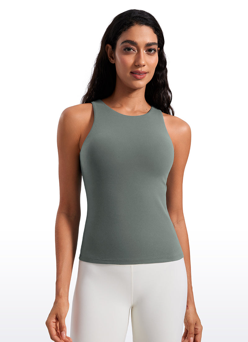 CRZ YOGA Pambabae Butterluxe Built-in na Bra na Mataas ang Leeg na Racerback Tank na Kulay Abo na Sage