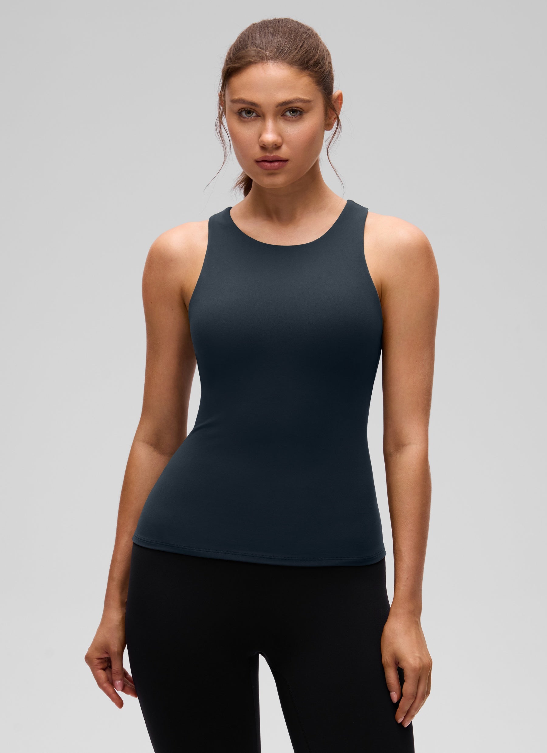 CRZ YOGA Pambabae Butterluxe Built-in na Bra na may Mataas na Leeg na Racerback Tank na may True Navy