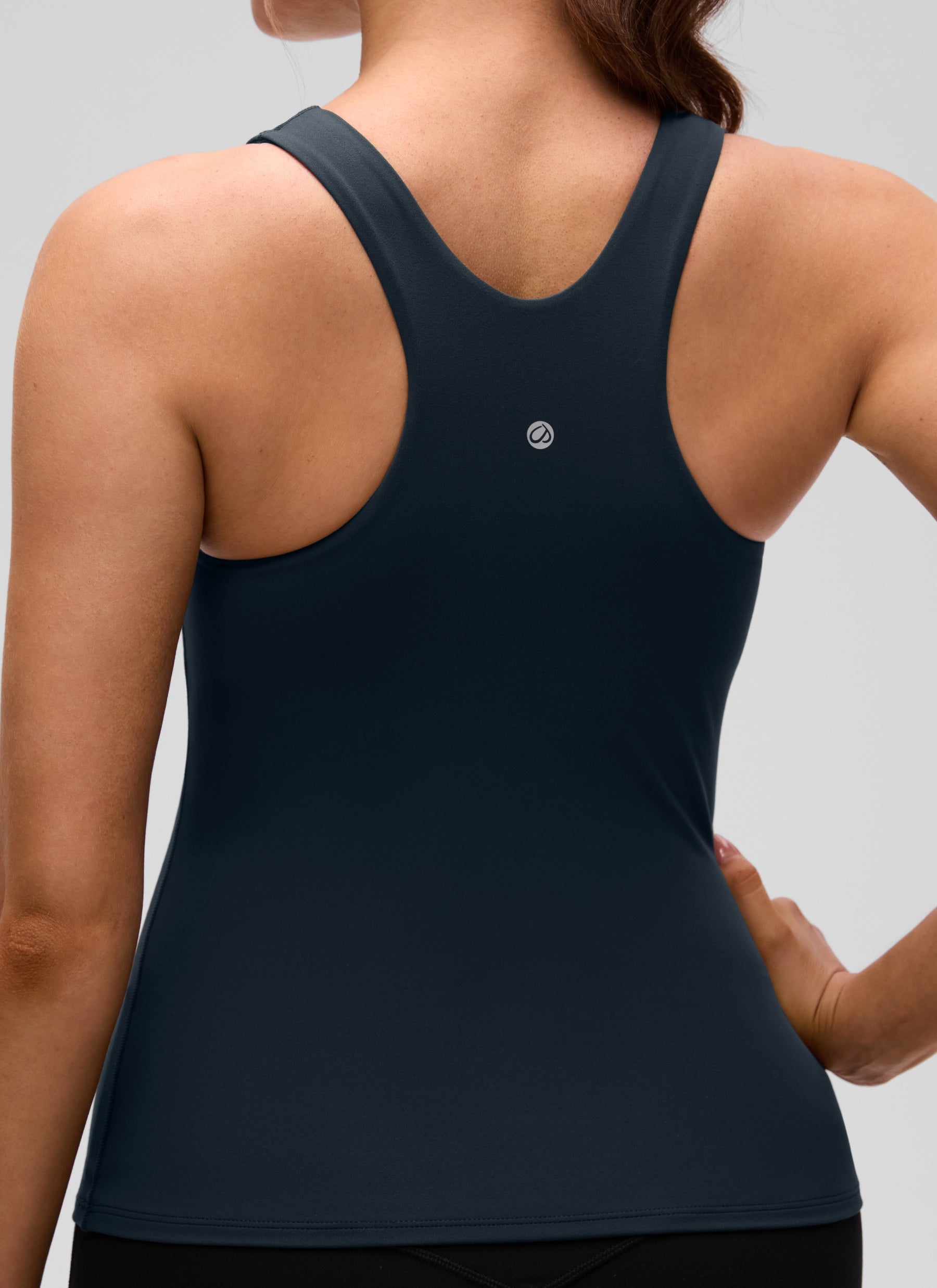 CRZ YOGA Pambabae Butterluxe Built-in na Bra na may Mataas na Leeg na Racerback Tank na may True Navy