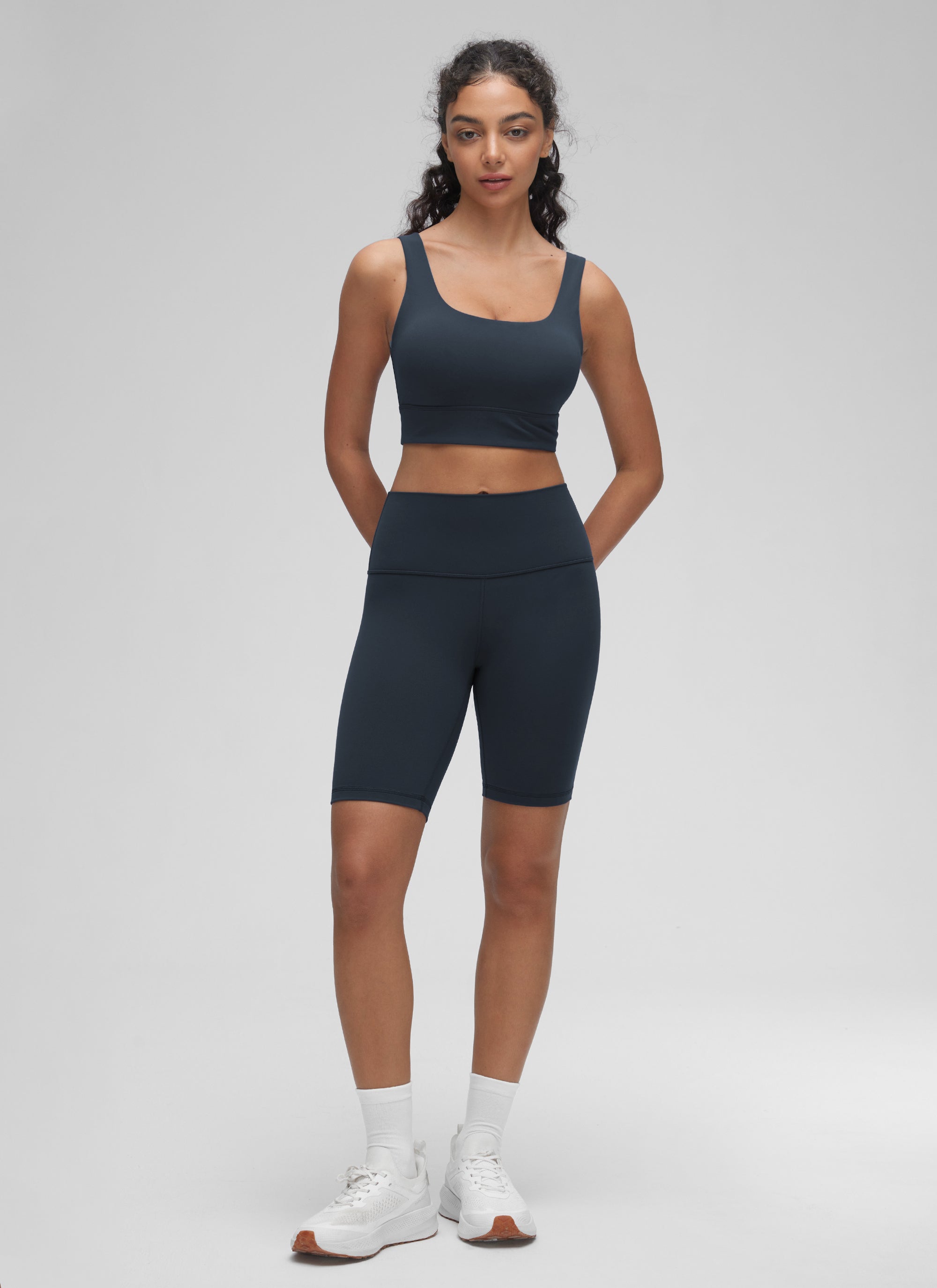 CRZ YOGA Yoga para sa Kababaihan na Mababang Suporta Butterluxe Sport Bra U Back Longline True Navy