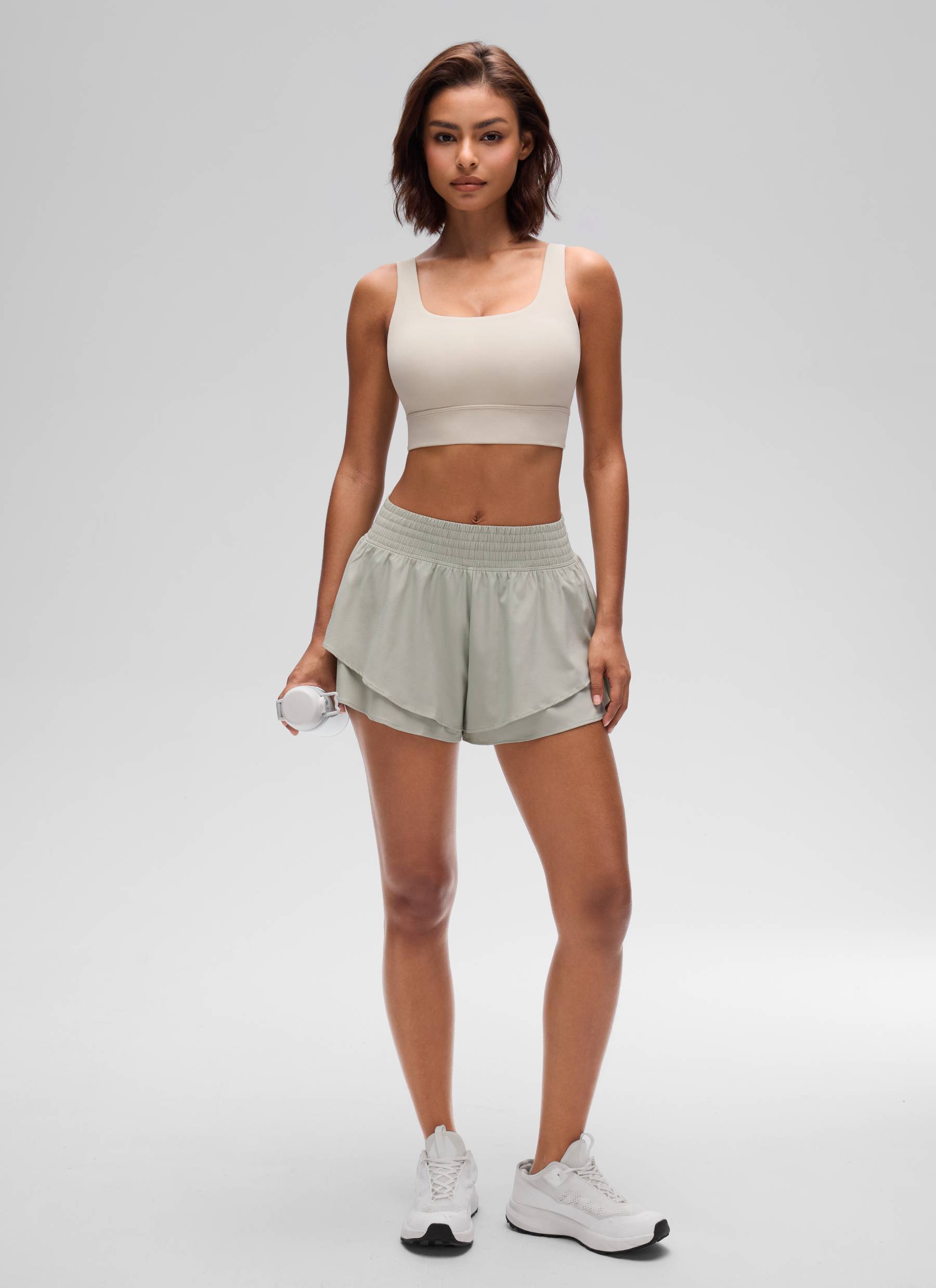 CRZ YOGA Yoga para sa Kababaihan na Mababang Suporta Butterluxe Sport Bra U Back Longline Mojave Tan