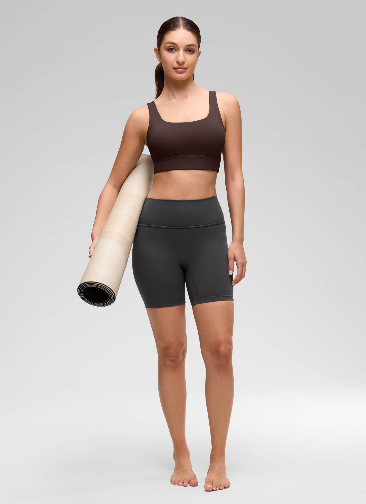 CRZ YOGA Yoga para sa Kababaihan na Mababang Suporta Butterluxe Sport Bra U Back Longline Hot Fudge Brown