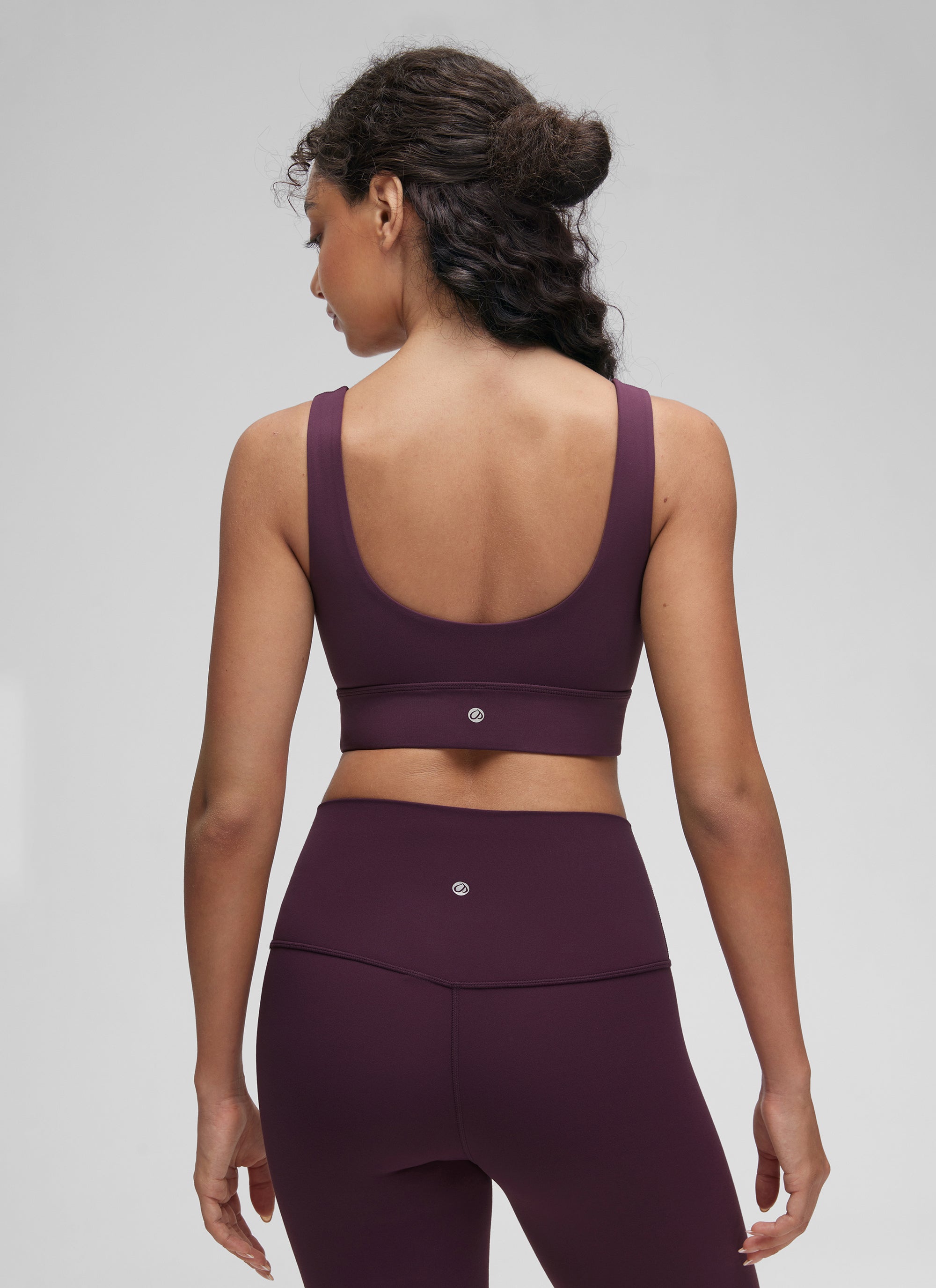 CRZ YOGA Yoga para sa Kababaihan na Mababang Suporta Butterluxe Sport Bra U Back Longline Deep Purple
