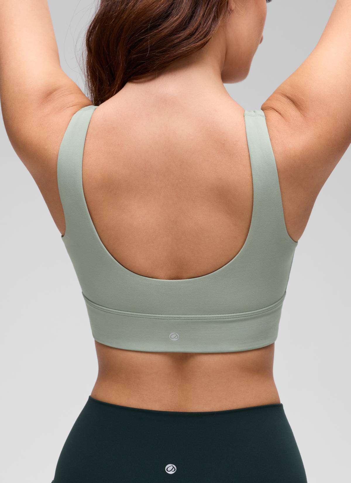 CRZ YOGA Yoga para sa Kababaihan na Mababang Suporta Butterluxe Sport Bra U Back Longline Green Palm Court