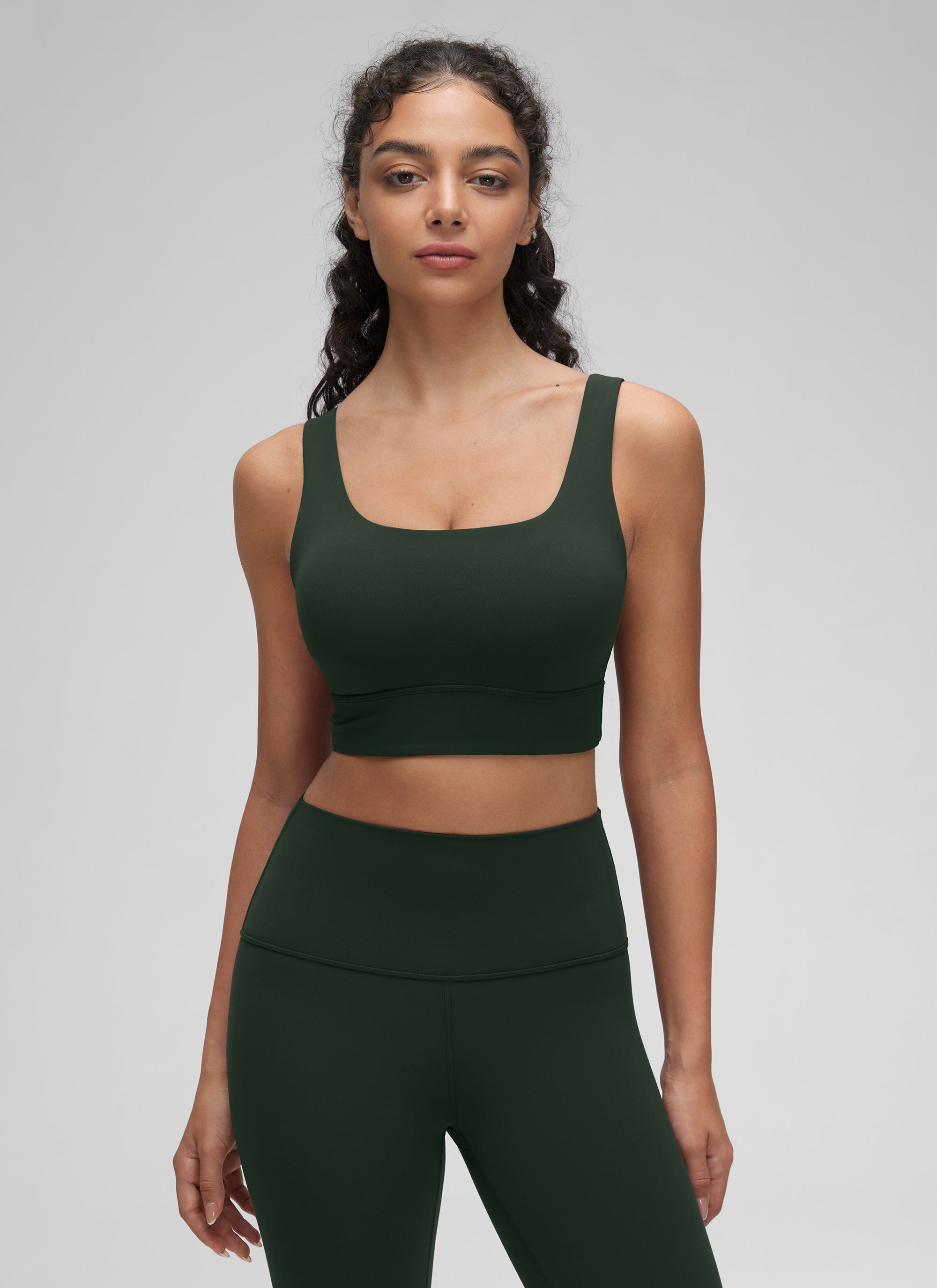 CRZ YOGA Yoga para sa Kababaihan na Mababang Suporta Butterluxe Sport Bra U Back Longline Legend Green