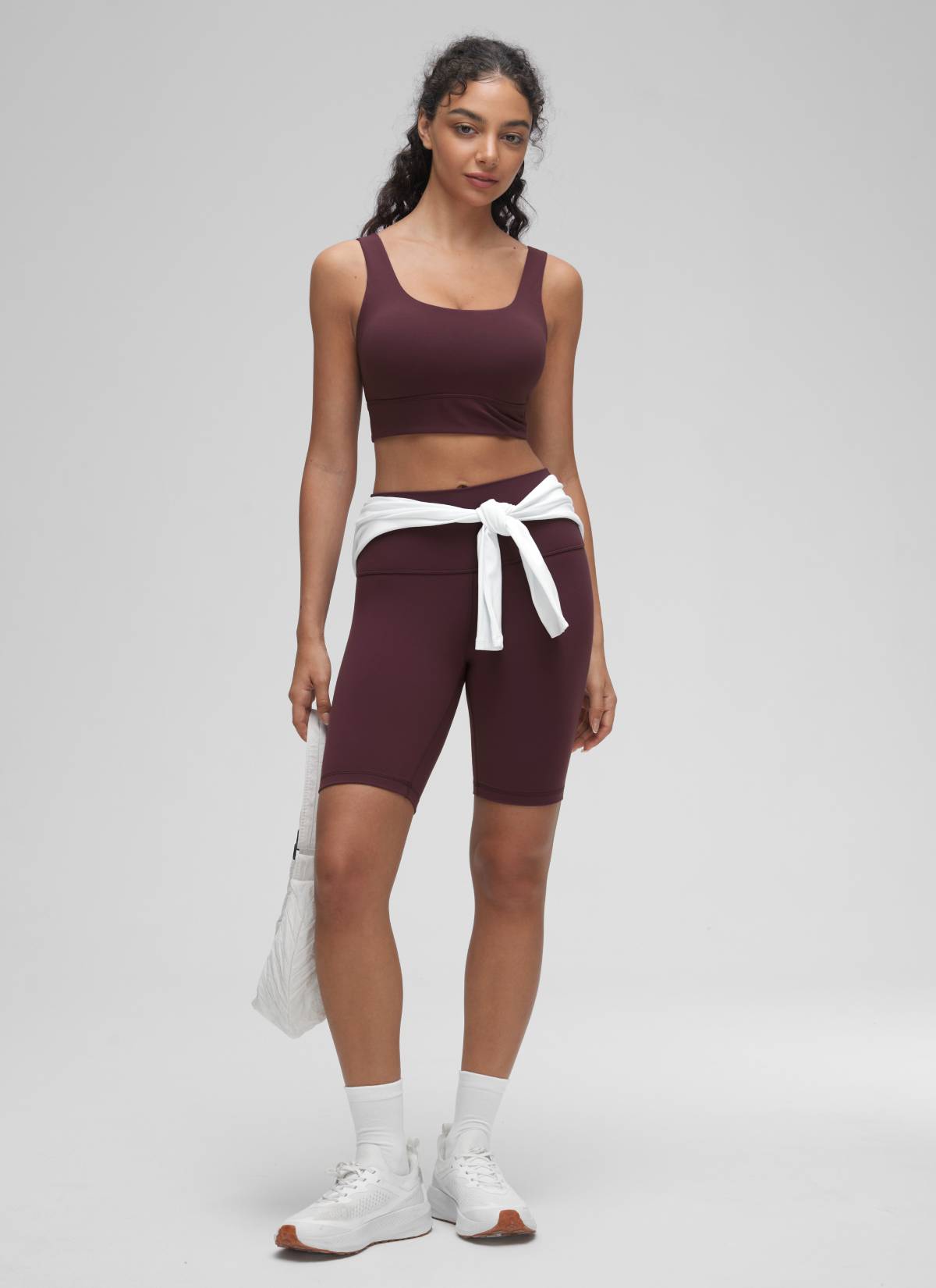 CRZ YOGA Yoga para sa Kababaihan na Mababang Suporta Butterluxe Sport Bra U Back Longline Hinog na Plum