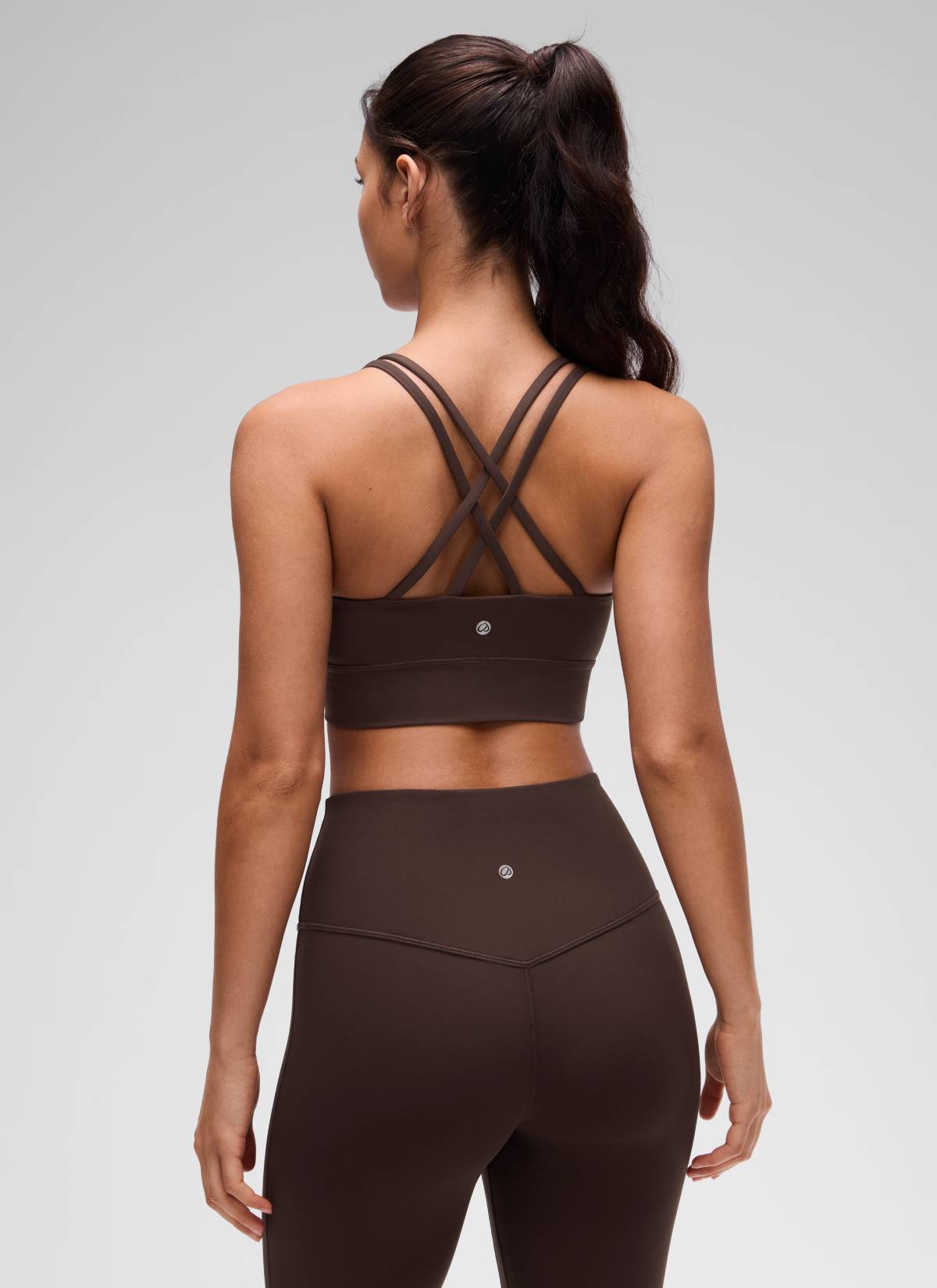 CRZ YOGA Pambabae Butterluxe Strappy Longline Criss Cross Molded Cup Bra Hot Fudge Brown