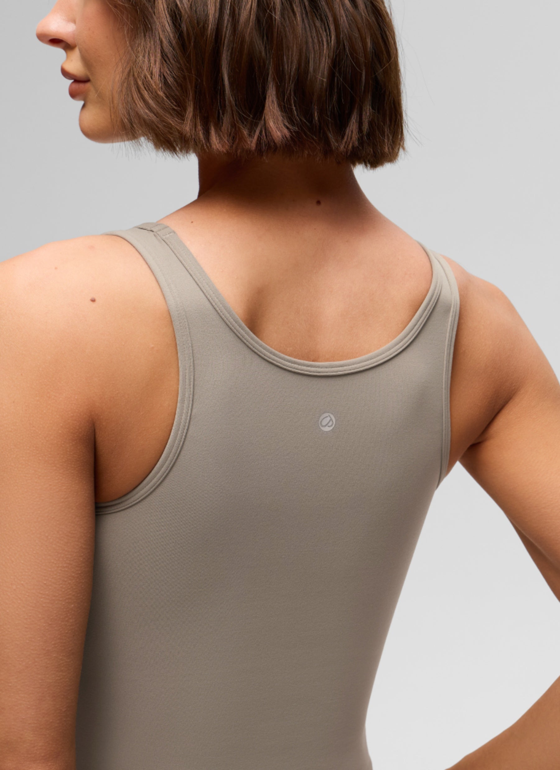 CRZ YOGA Women's Yoga Butterluxe Tight Fit Tank Tops Racerback Warm Ash Grey