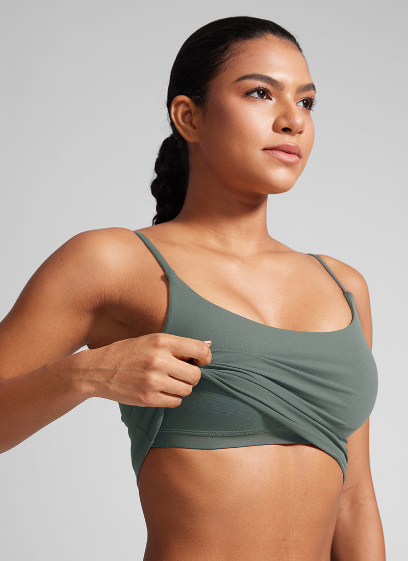 CRZ YOGA Pambabae Butterlift Scoop Neck U Back Yoga Longline Sports Bra Grey Sage