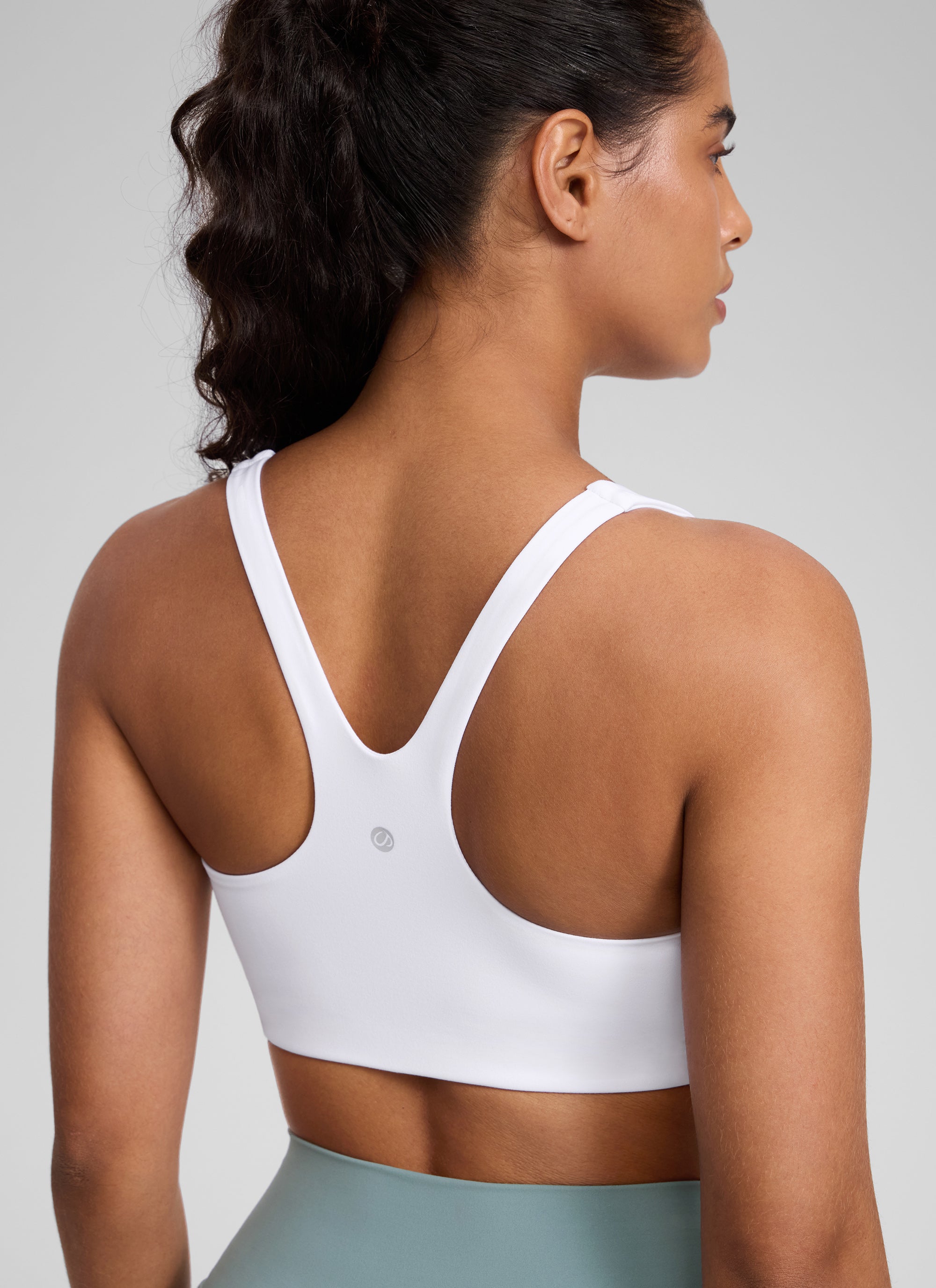 CRZ YOGA Pambabae Butterlift Dobleng Linya ng Square Neck Yoga Sports Bra na Puti