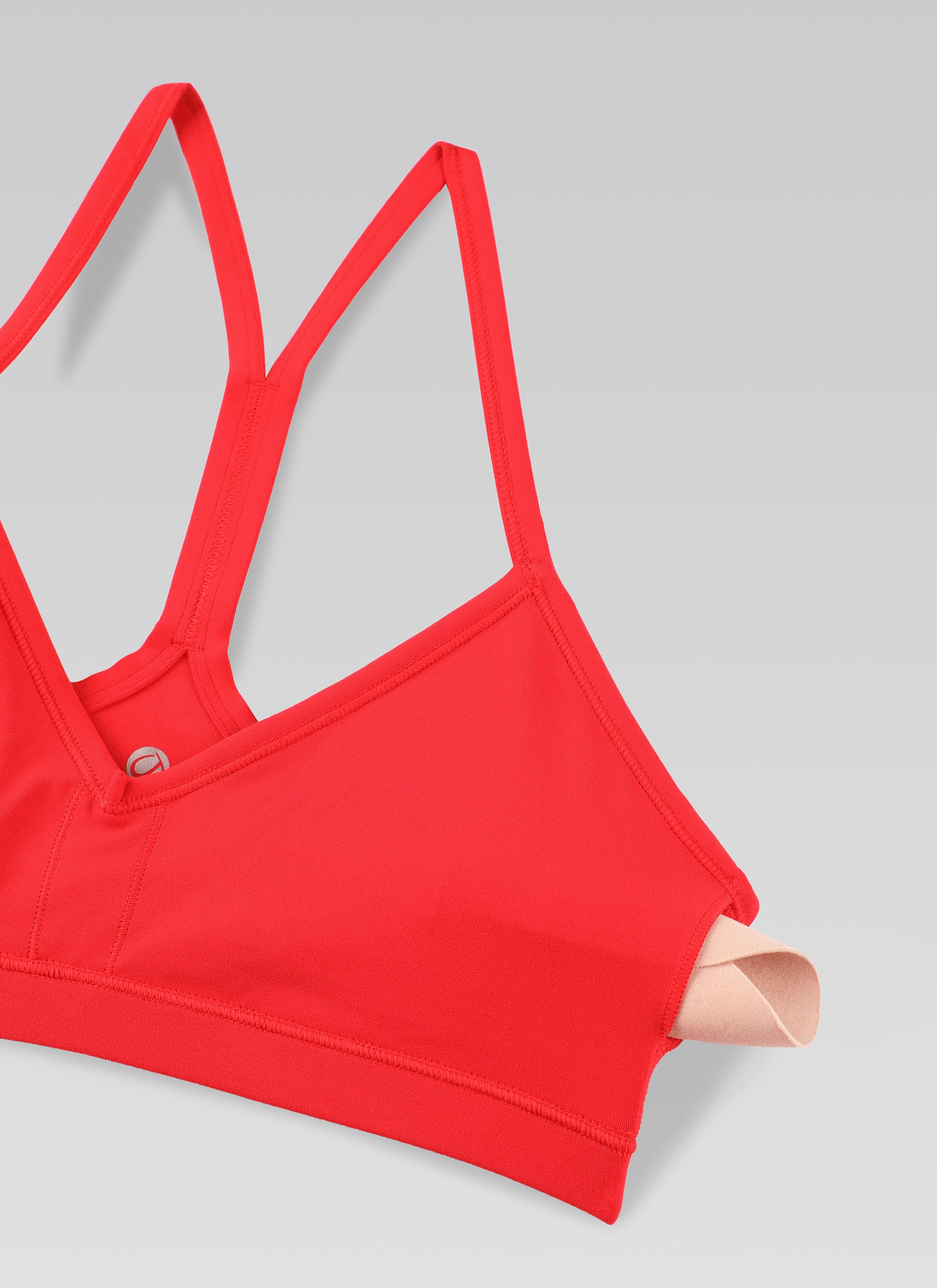 CRZ YOGA Butterluxe Pambabaeng Ruched V Neck Yoga Padded Sports Bra Madilim na Pula