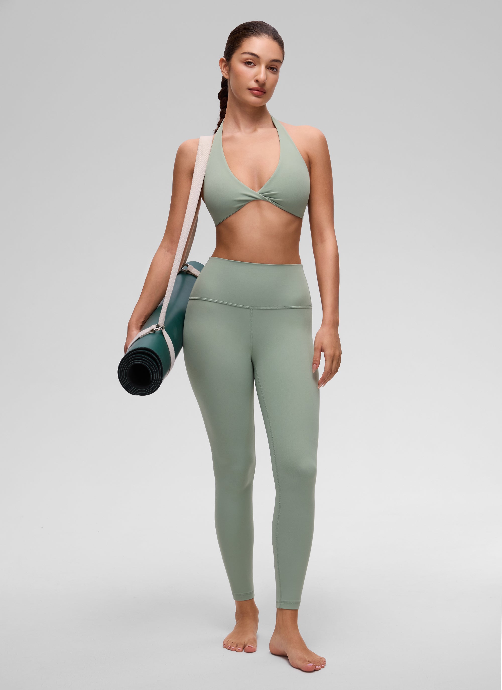 CRZ YOGA Pambabae Butterluxe Yoga V Neck Crop Double Lined Sports Bra Green Palm Court
