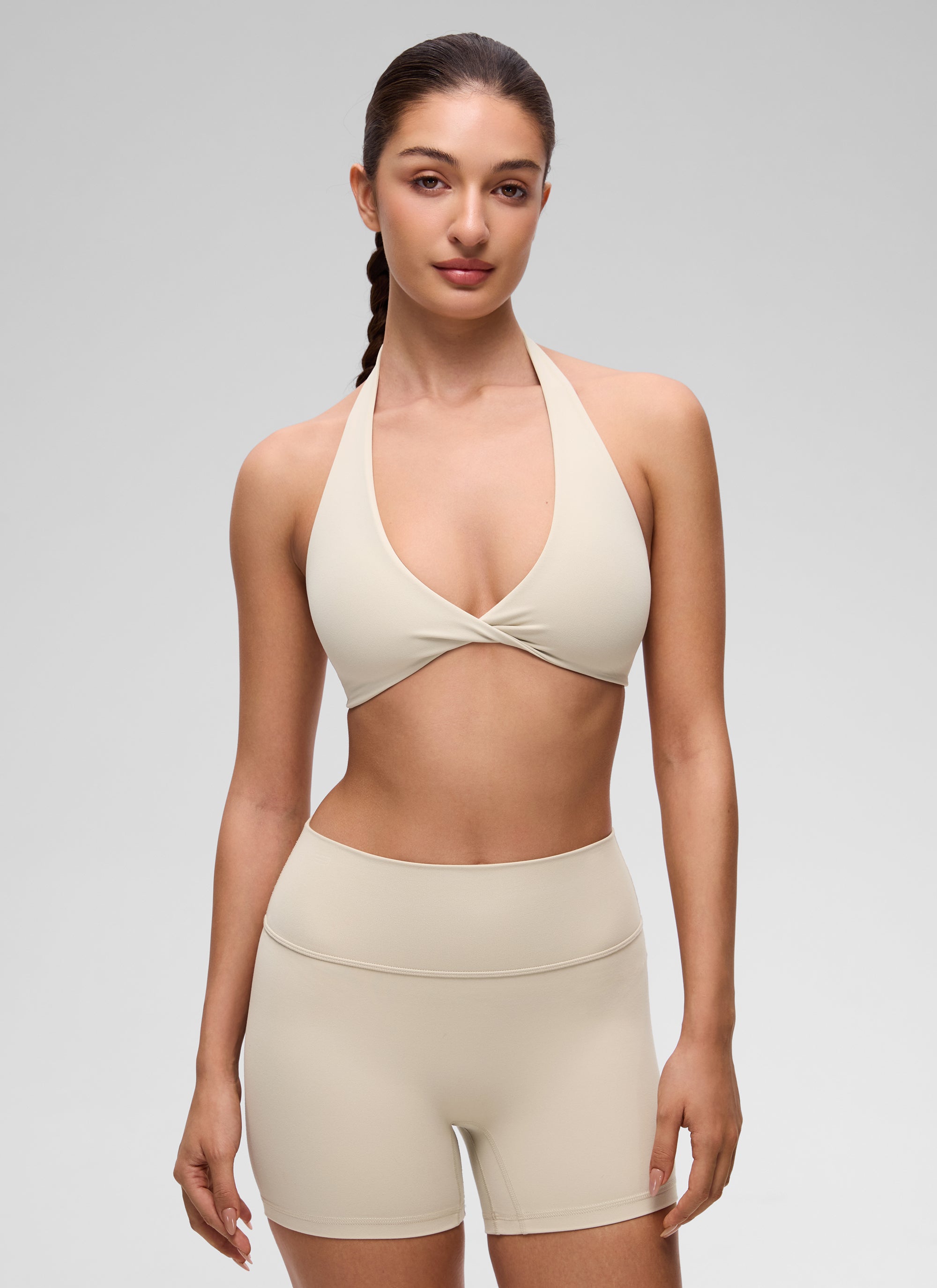 CRZ YOGA Pambabae Butterluxe Yoga V Neck Crop Double Lined Sports Bra Mojave Tan