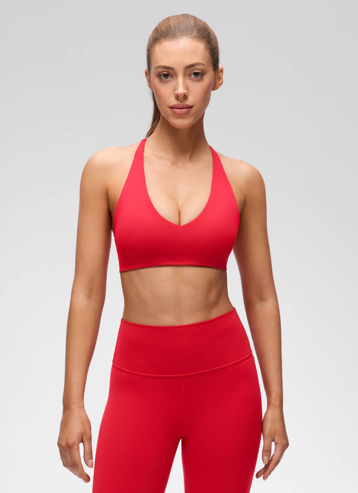 CRZ YOGA Pambabae Butterluxe Yoga V Neck Twist Cross Back Sports Bra Aurora Red