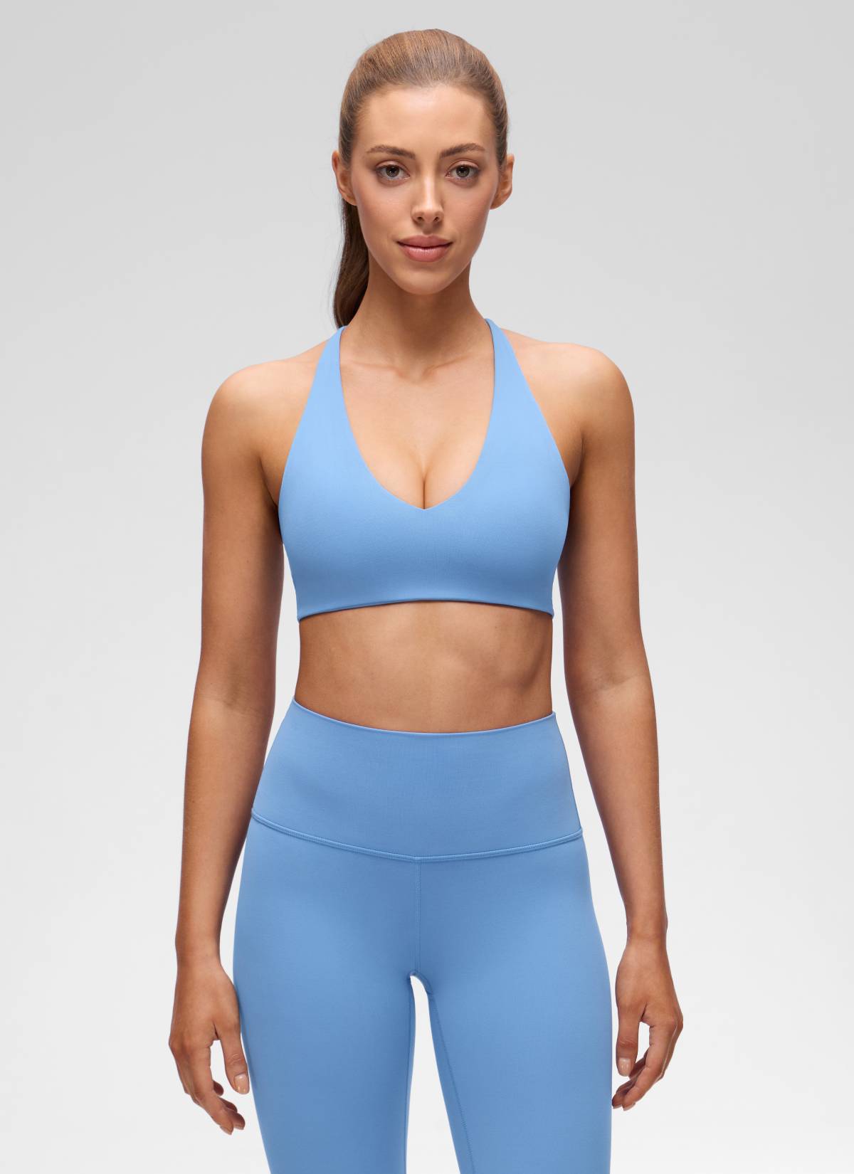 CRZ YOGA Pambabae Butterluxe Yoga V Neck Twist Cross Back Sports Bra Party Blue
