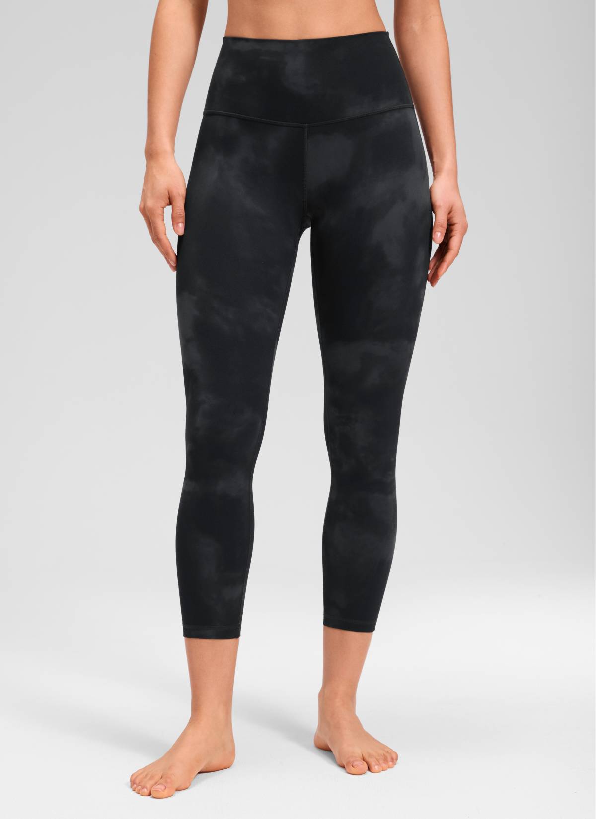 CRZ YOGA Mataas na Lugar ng Yoga Lounge para sa Kababaihan Butterluxe Yoga Leggings na 23'' Itim na Tie Dye na Bulaklak