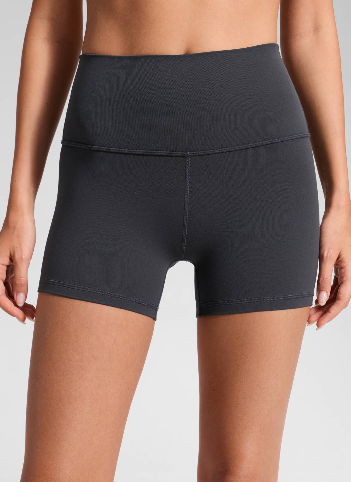 CRZ YOGA Pambabaeng Yoga High Rise Biker Shorts Butterluxe Shorts na 4'' Mahiwagang Kulay Abo