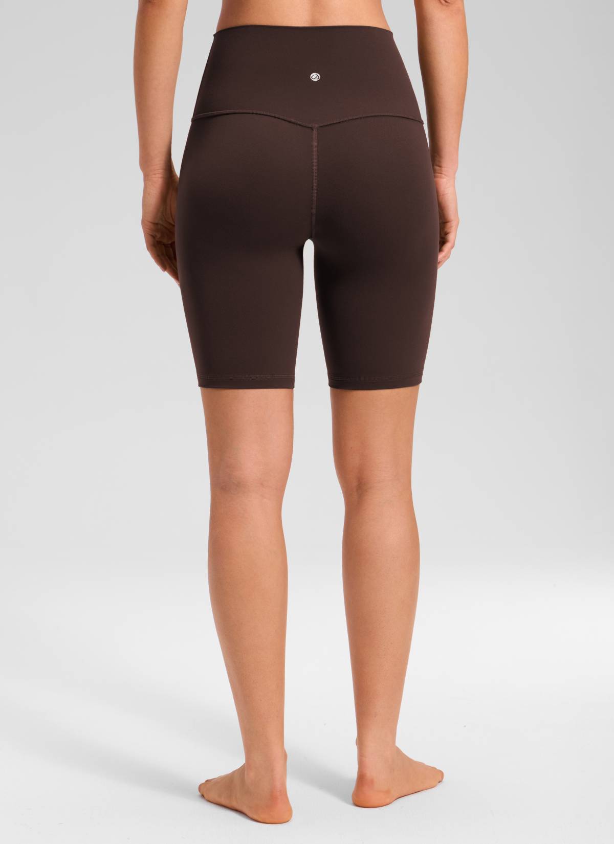 CRZ YOGA Mataas na Lugar ng Yoga para sa Kababaihan Butterluxe Mahabang Biker Shorts 8'' Hot Fudge Brown