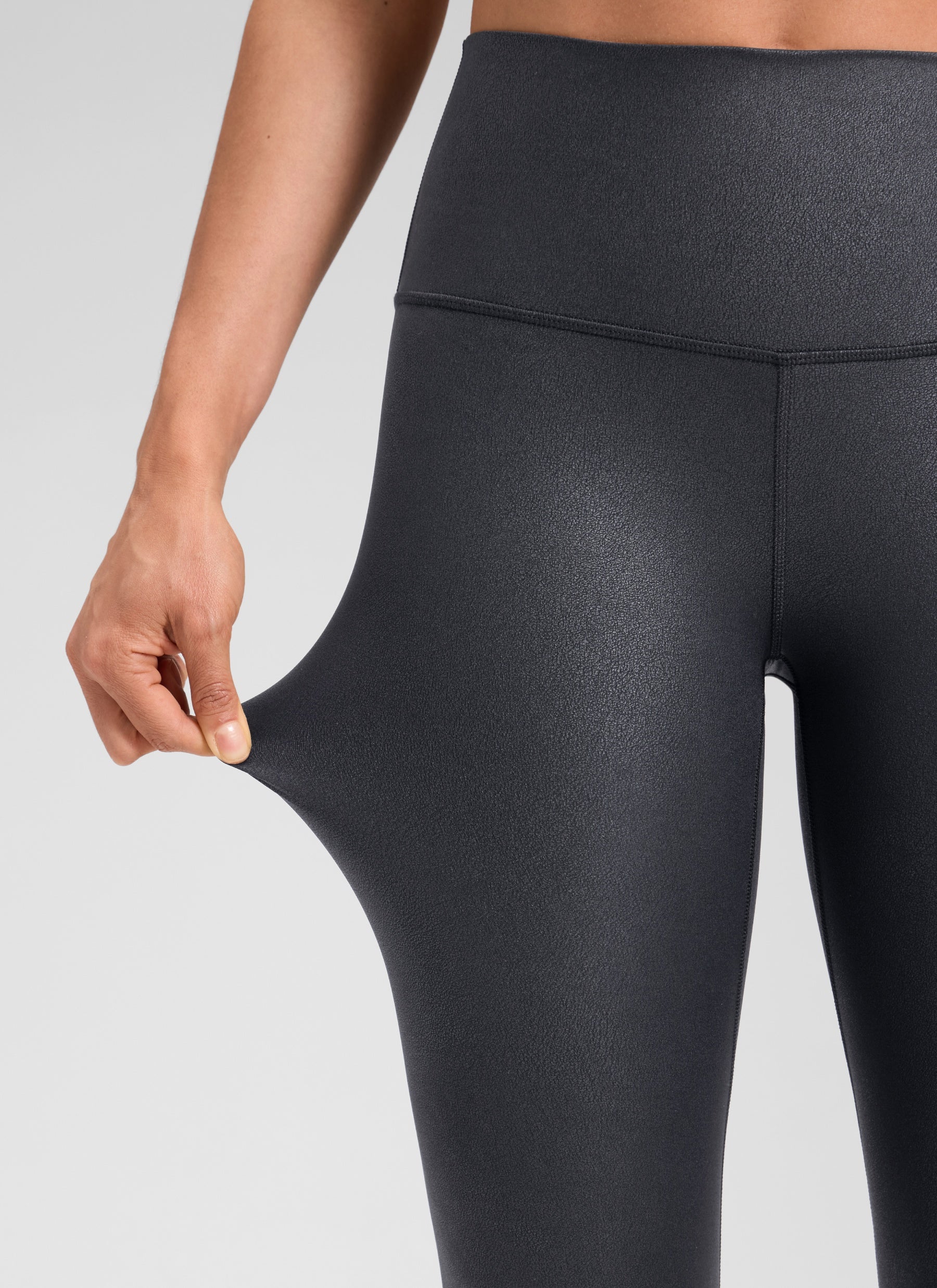 CRZ YOGA Babae Butterluxe Matte Faux Leather Leggings na 25'' Mahiwagang Kulay Abo na Disenyo ng Foil