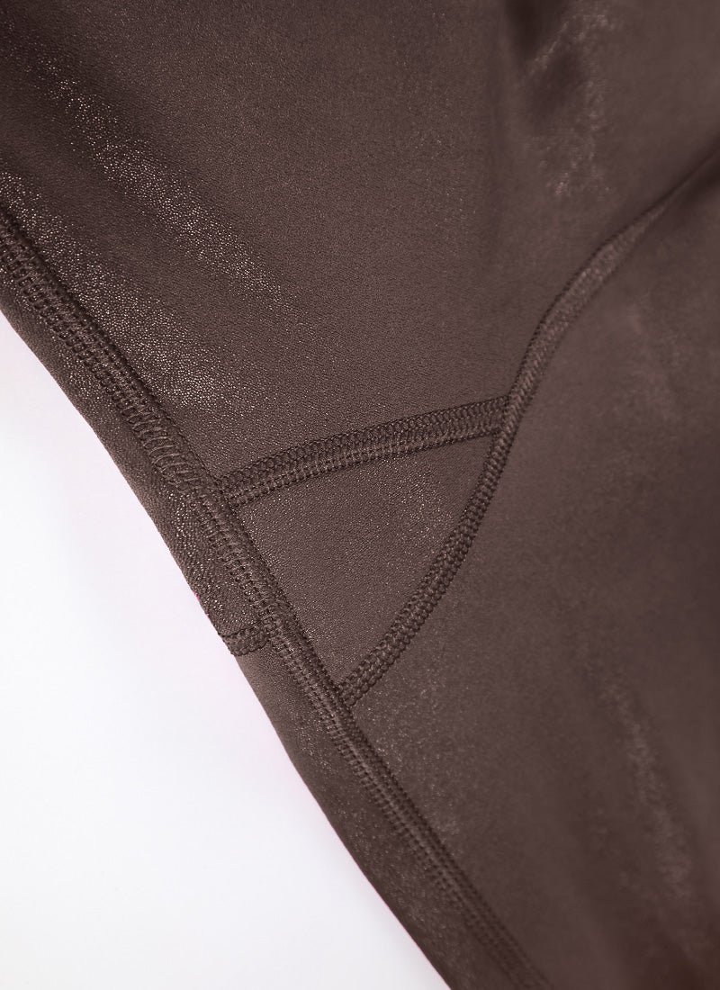 CRZ YOGA Babae Butterluxe Matte na Pekeng Leather na Leggings na 25'' Taupe Classic na Disenyo