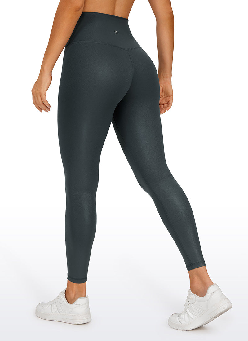 CRZ YOGA Babae Butterluxe Matte na Pekeng Leather na Leggings na 25'' Melanite Classic