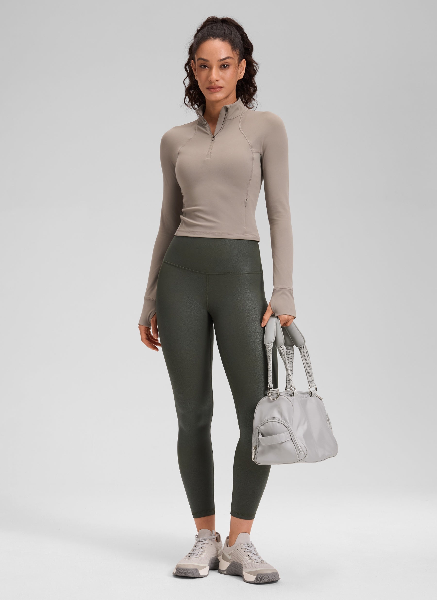 CRZ YOGA Babae Butterluxe Matte na Pekeng Leather na Leggings na 25'' Disenyo ng Foil na Olive Green
