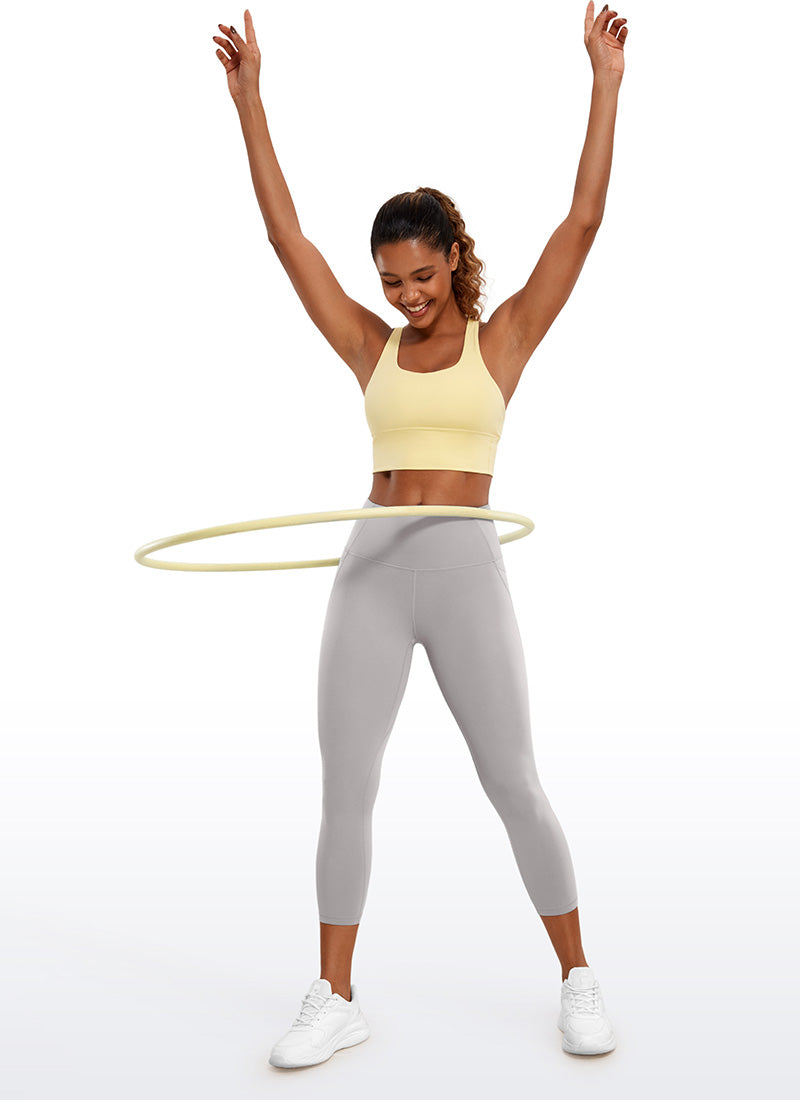 CRZ YOGA Pambabae Butterluxe Mga Capri Leggings na may Mataas na Baywang na may Bulsa, 23'' Gull Gray