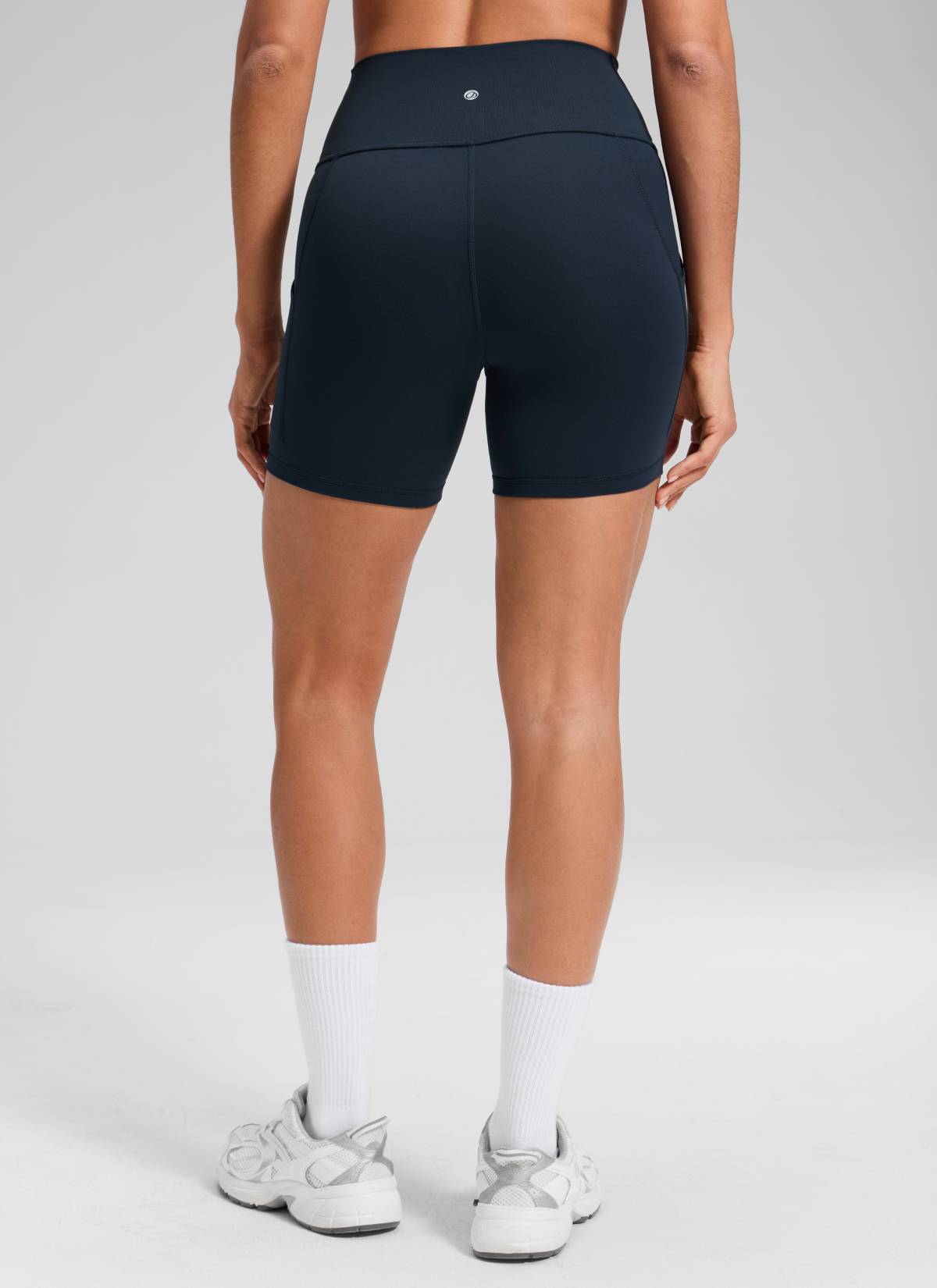 CRZ YOGA Pambabaeng Yoga High Rise Biker Butterluxe Shorts na may Bulsa 5'' True Navy