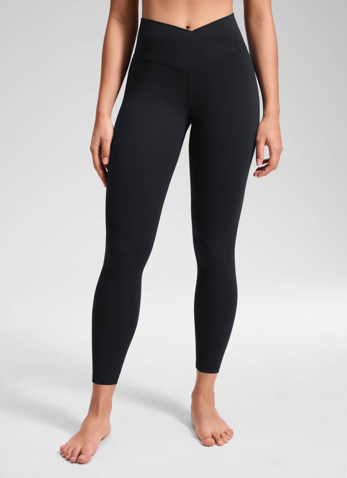 CRZ YOGA Mataas na Sapatos para sa Kababaihan Butterluxe Yoga Leggings 25'' V Cross Waist Itim