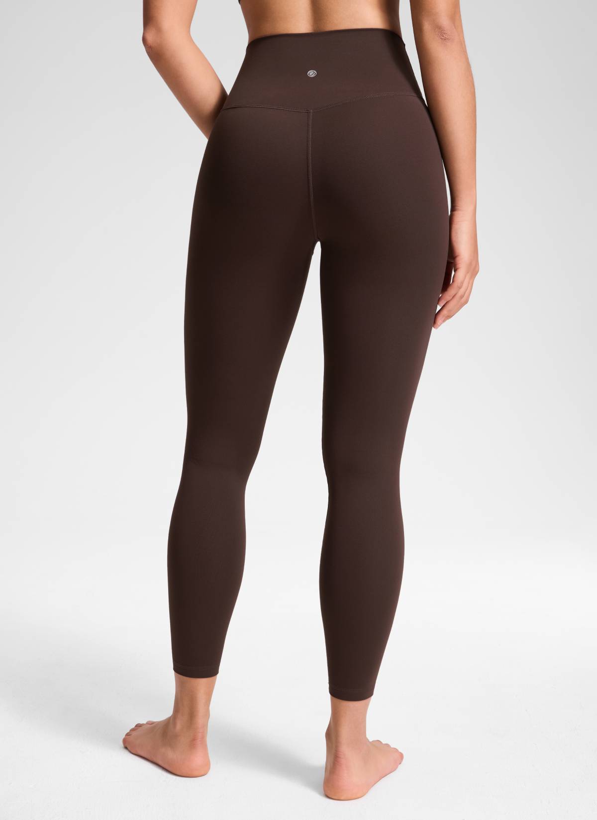 CRZ YOGA Mataas na Sapatos para sa Kababaihan Butterluxe Yoga Leggings 25'' V Cross Waist Hot Fudge Brown