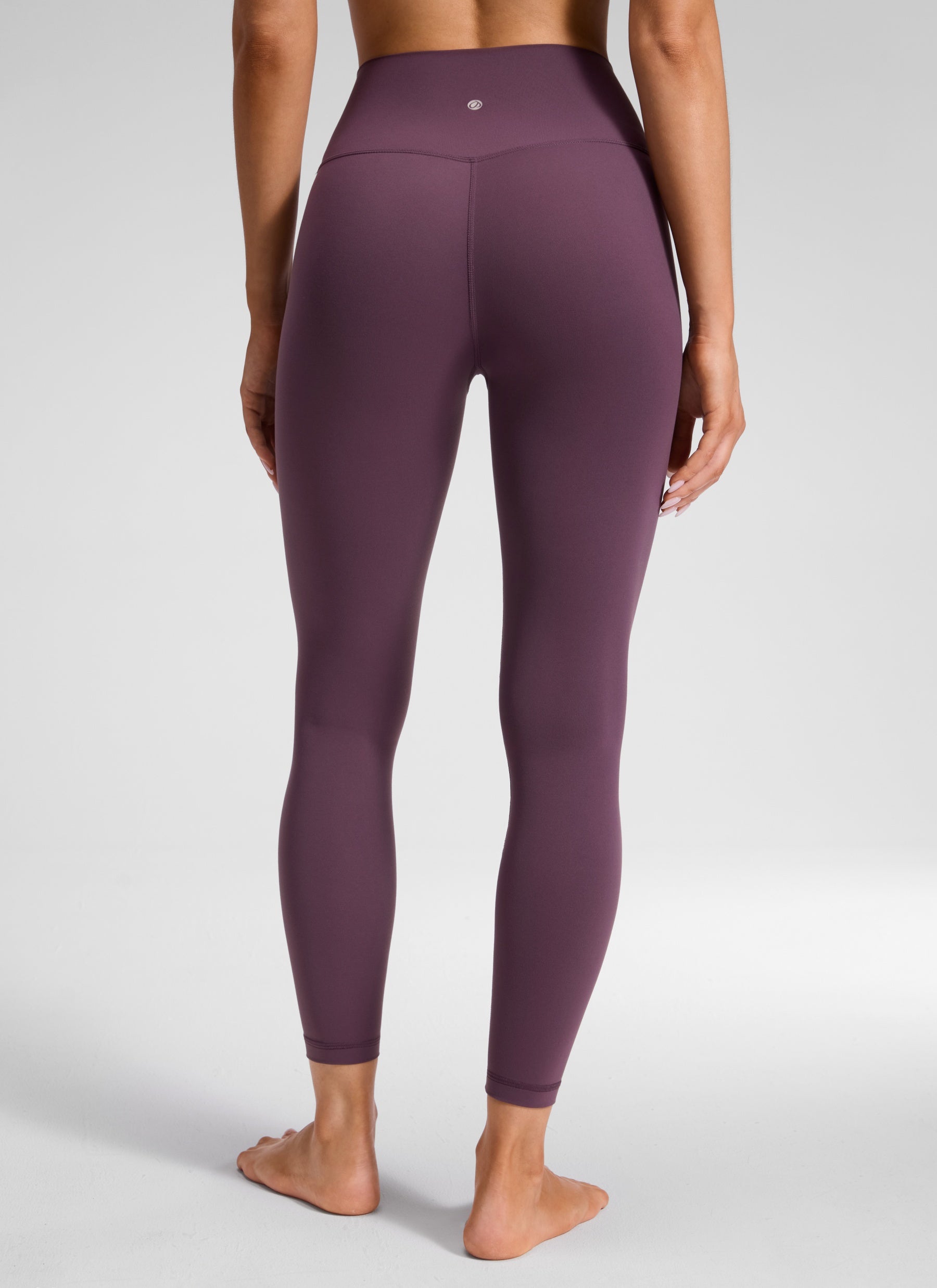 CRZ YOGA Mataas na Sapatos para sa Kababaihan Butterluxe Yoga Leggings 25'' V Cross Waist Grape Thistle Purple