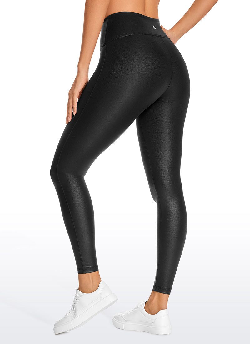 CRZ YOGA Babae Butterluxe Matte na Pekeng Katad na Walang Tahi sa Harap na Leggings 26.5'' Itim na Klasikong Katad