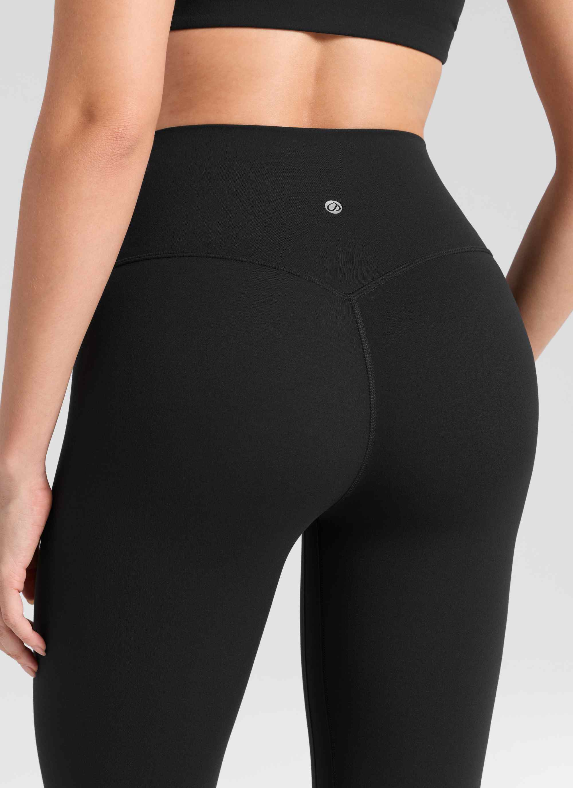 CRZ YOGA Pambabaeng Pag-eehersisyo Mataas na Pagtaas Butterlift Yoga Leggings 25'' Itim