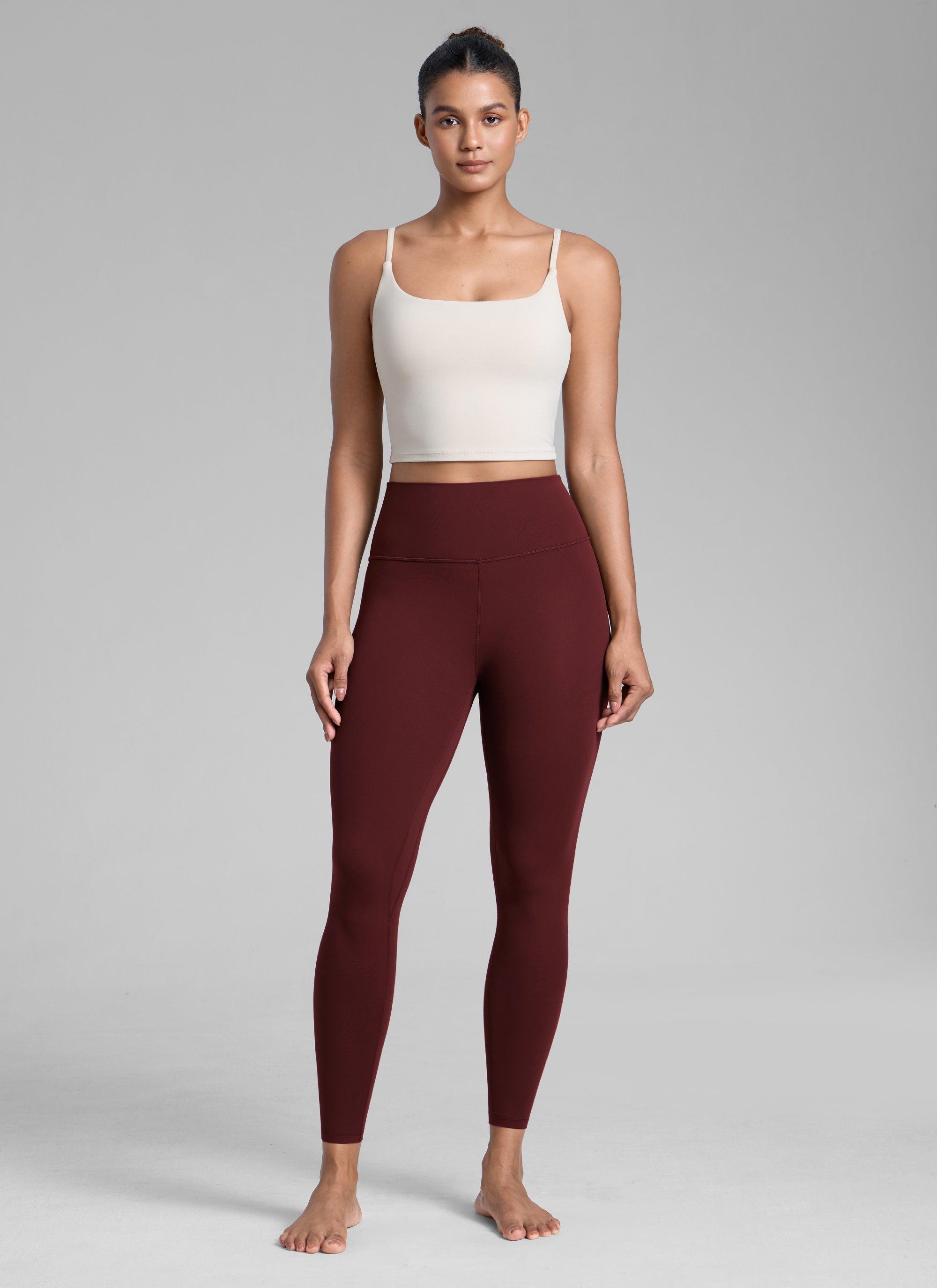 CRZ YOGA Pambabaeng Pag-eehersisyo Mataas na Pagtaas Butterlift Yoga Leggings 25'' Pulang Merlot