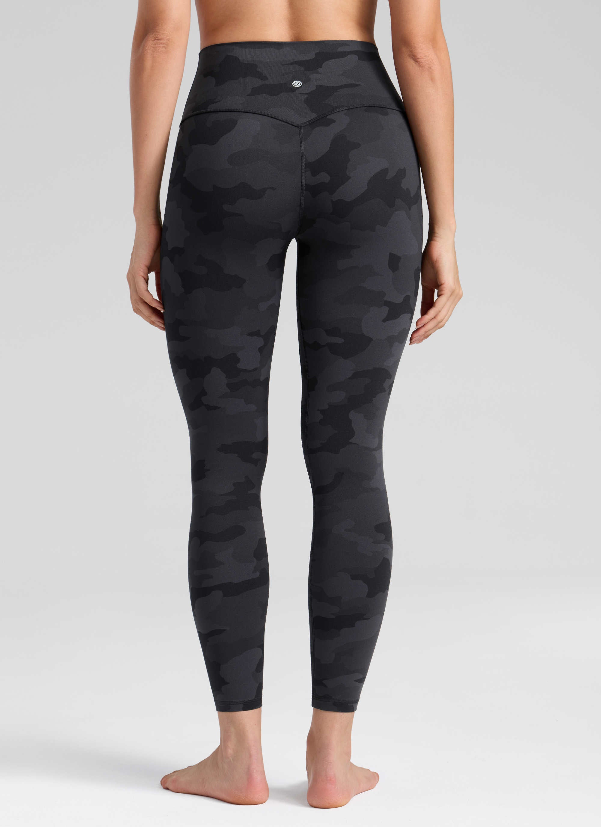 CRZ YOGA Pambabaeng Pag-eehersisyo Mataas na Pagtaas Butterlift Yoga Leggings 25'' Madilim na Abong Camouflage 2
