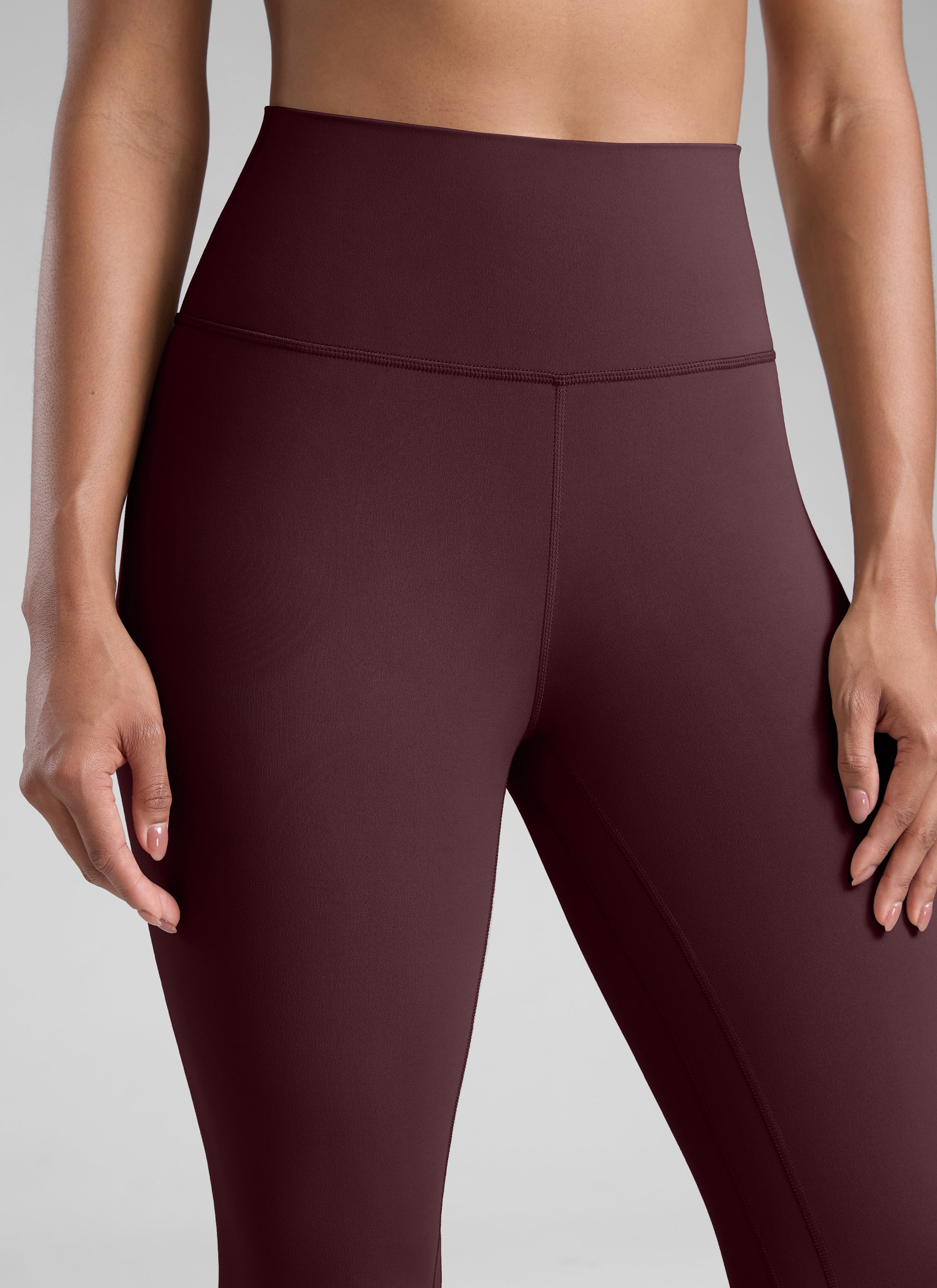 CRZ YOGA Pambabaeng Pag-eehersisyo Mataas na Pagtaas Butterlift Yoga Leggings 25'' Hinog na Plum