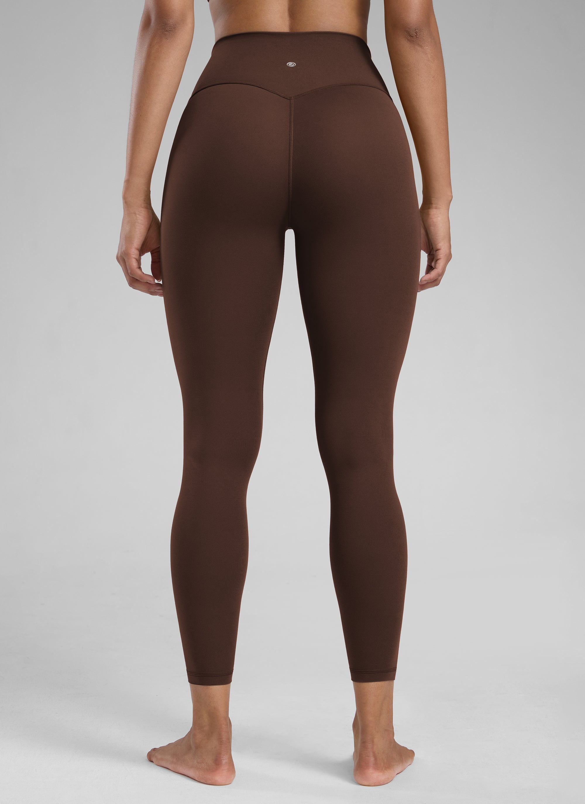CRZ YOGA Pambabaeng Pag-eehersisyo Mataas na Pagtaas Butterlift Yoga Leggings 25'' Lava Brown
