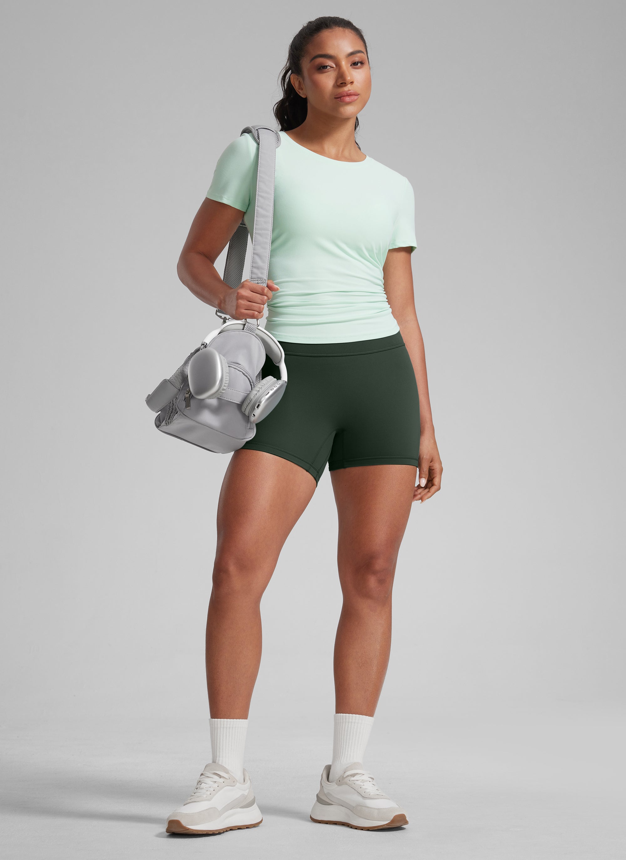 CRZ YOGA Pambabae Butterlift Scrunch Butt Atheletic Workout Biker Shorts Legend Green