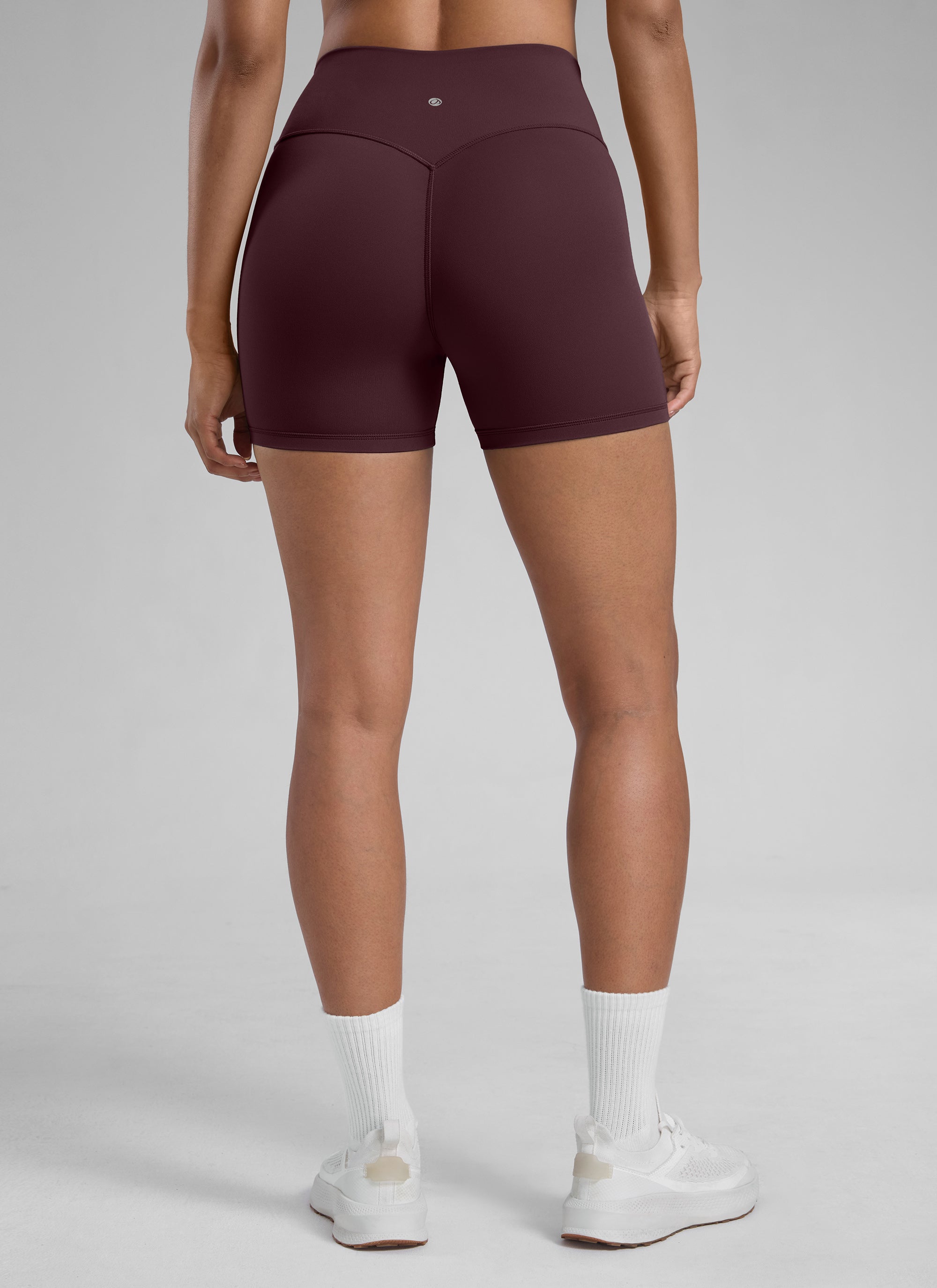 CRZ YOGA Pambabae Butterlift Scrunch Butt Atheletic Workout Biker Shorts na Hinog na Plum