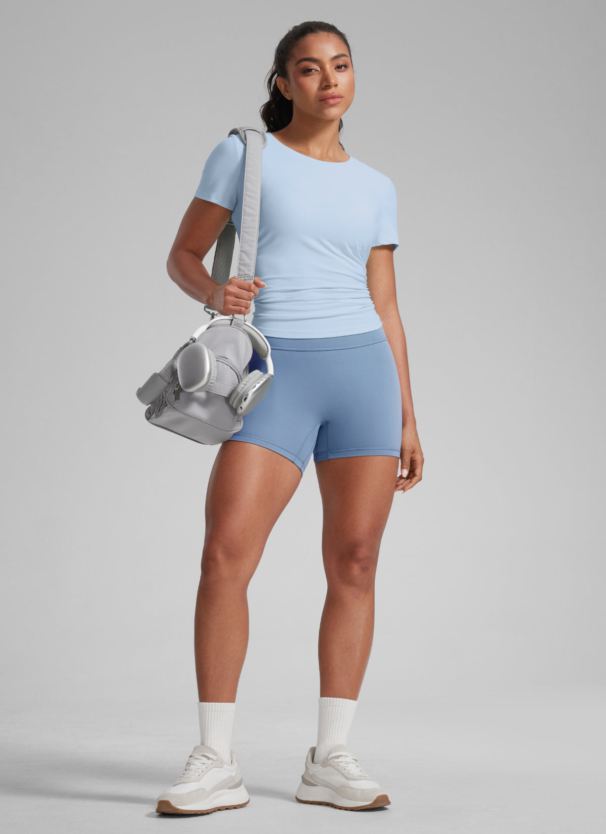 CRZ YOGA Pambabae Butterlift Scrunch Butt Atheletic Workout Biker Shorts na Washed Denim