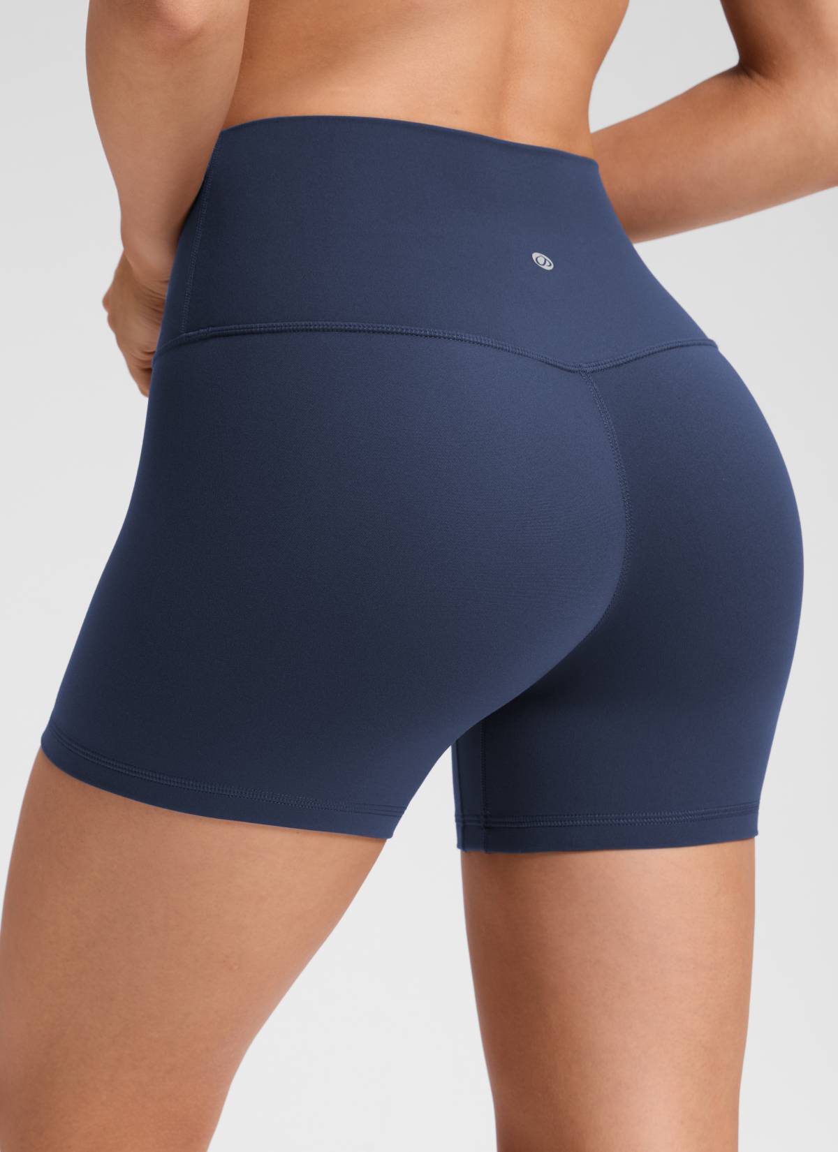 CRZ YOGA Pambabae Butterluxe Yoga High Rise No Front Seam Shorts 4'' Club Blue
