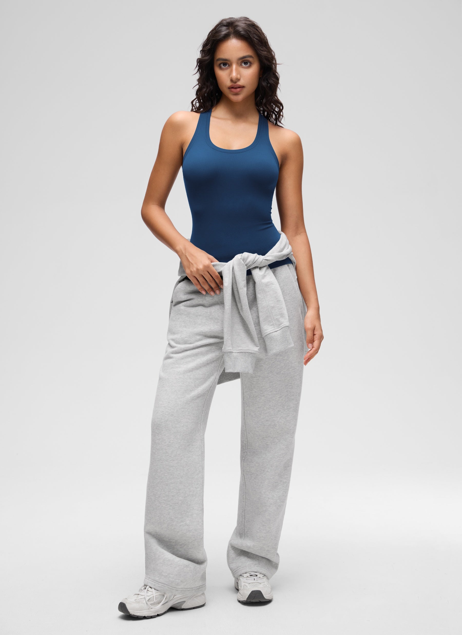 CRZ YOGA Pambabaeng Yoga Masikip na Kasuotan Butterluxe Crewneck Tank Top Racerback French Navy