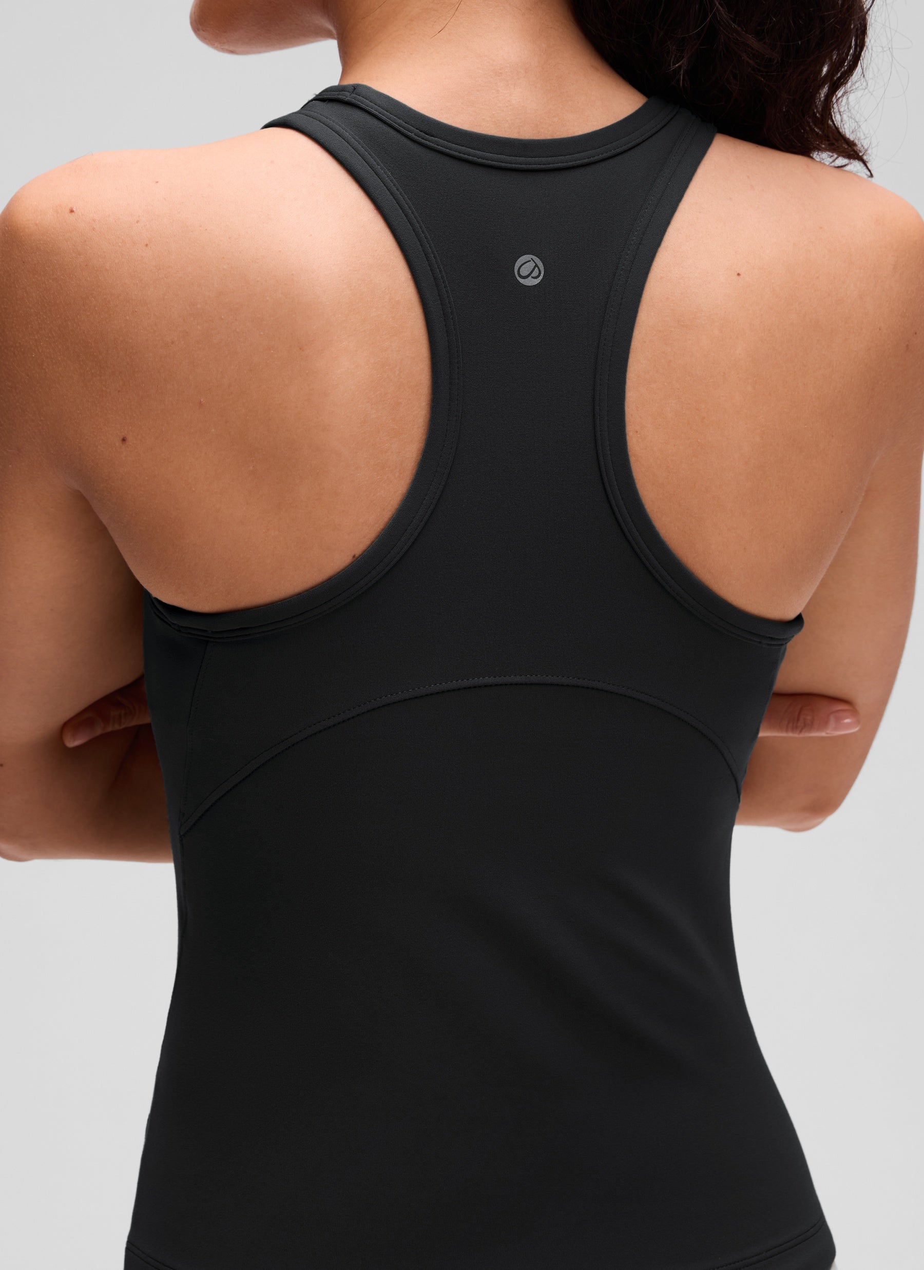 CRZ YOGA Pambabaeng Yoga Tight Fit Tops Butterluxe Tank Top na Mataas ang Neck na Itim