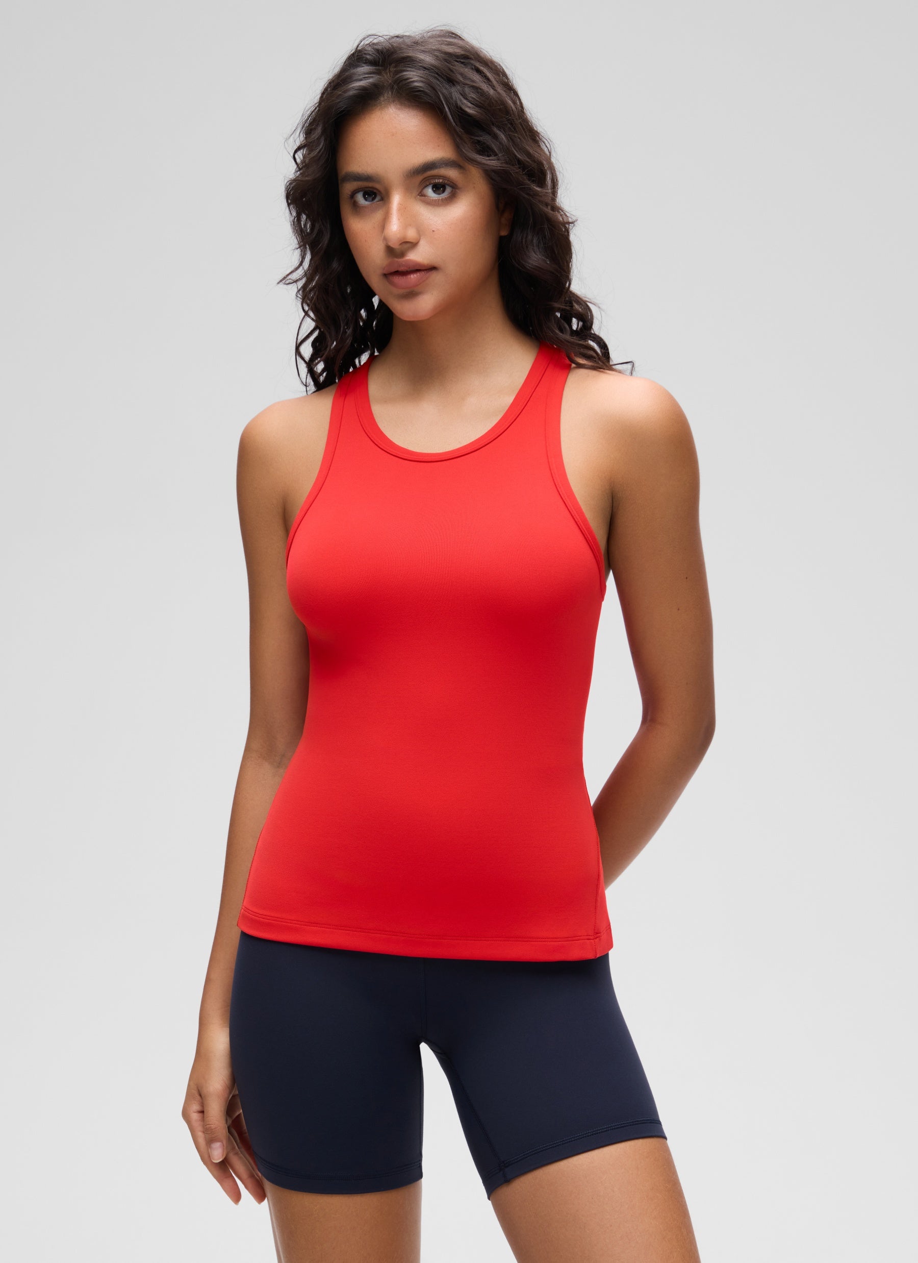 CRZ YOGA Pambabaeng Yoga Tight Fit Tops Butterluxe Tank Top na Mataas ang Leeg at Madilim na Pula