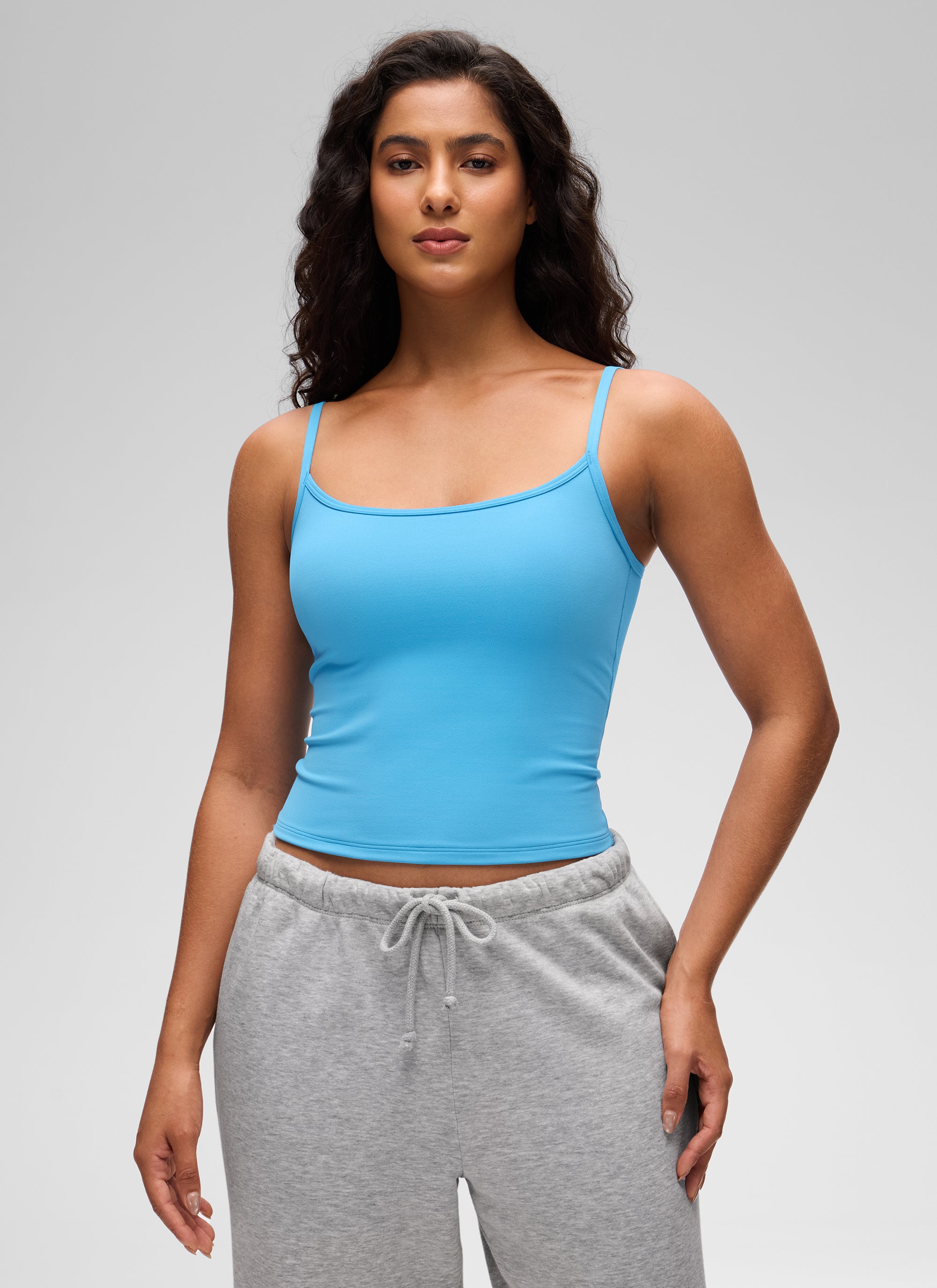 CRZ YOGA Pambabae Butterluxe Kaswal na Scoop Neck U Back Double Lined Tank Kayak na Asul