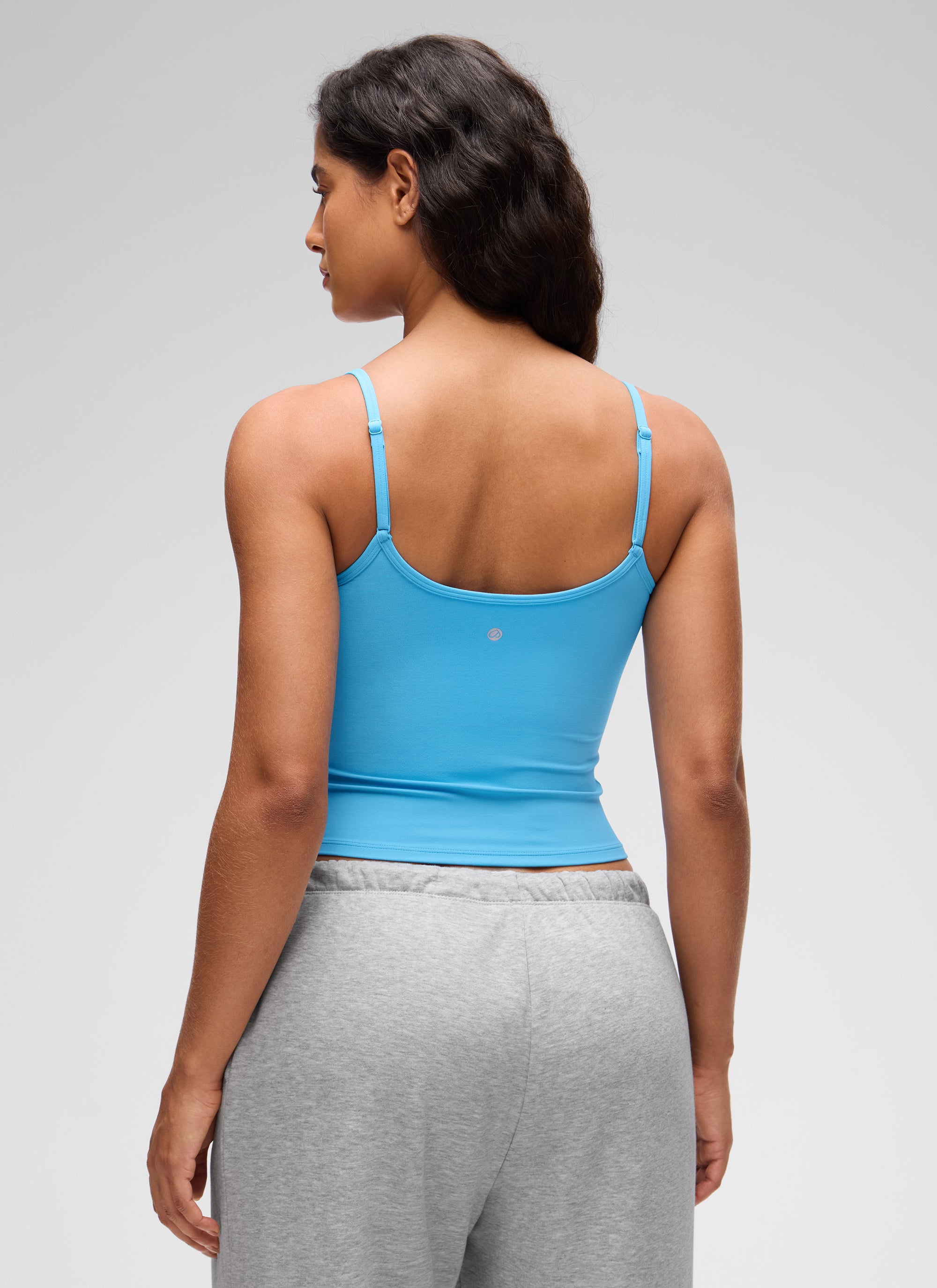 CRZ YOGA Pambabae Butterluxe Kaswal na Scoop Neck U Back Double Lined Tank Kayak na Asul