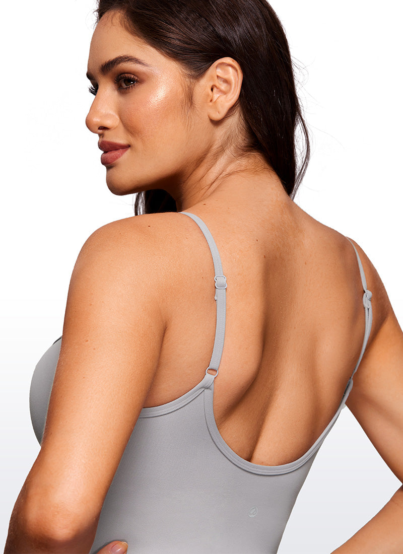CRZ YOGA Pambabaeng Yoga Tight Fit Flare Jumpsuits na may Built-in na Bra Bodysuits na Gull Gray