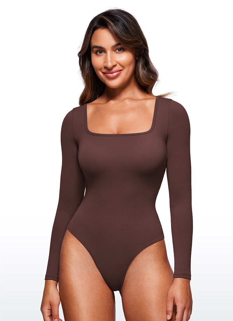 CRZ YOGA Pambabaeng Yoga Tight Fit Square Neck Long Sleeves Bodysuits na Kulay Taupe